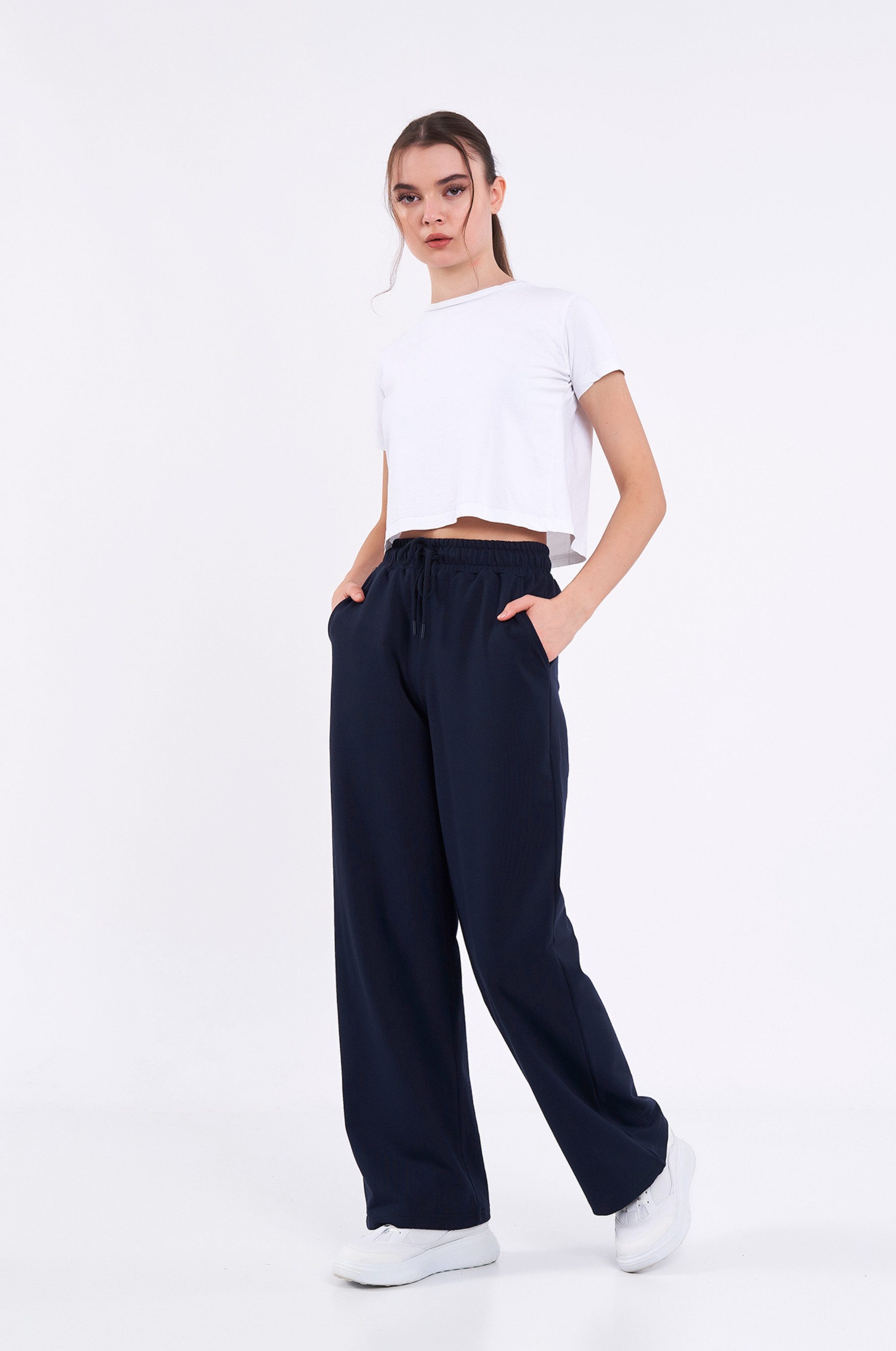 COMEOR Jogginghose Damen für lässigen Komfort und modernen Stil mit weitem Bein