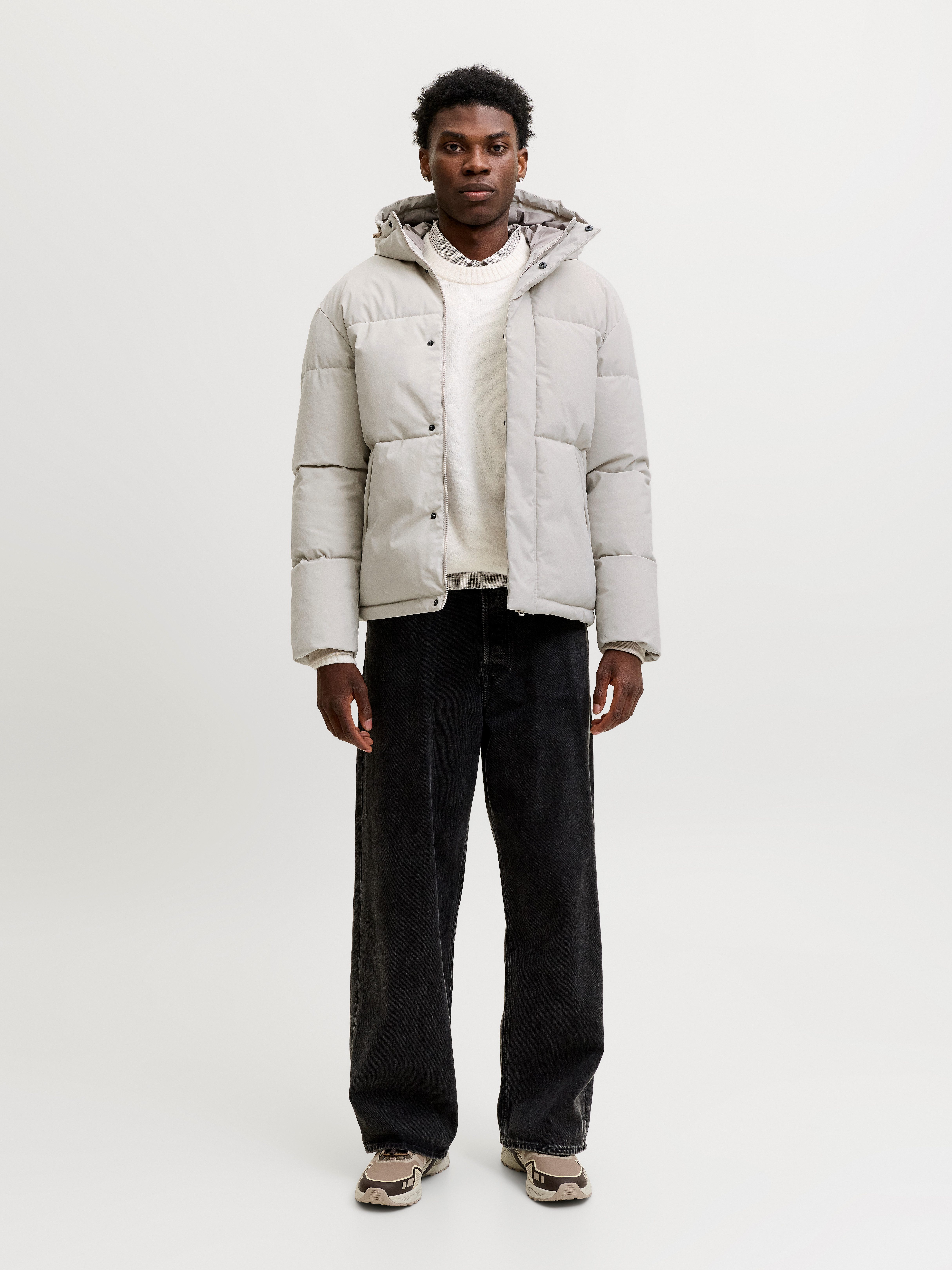 Jack & Jones Steppjacke JJESOHO PUFFER HOOD AW26 SN Kunstfaser, regular fit – Bild 4 von 5