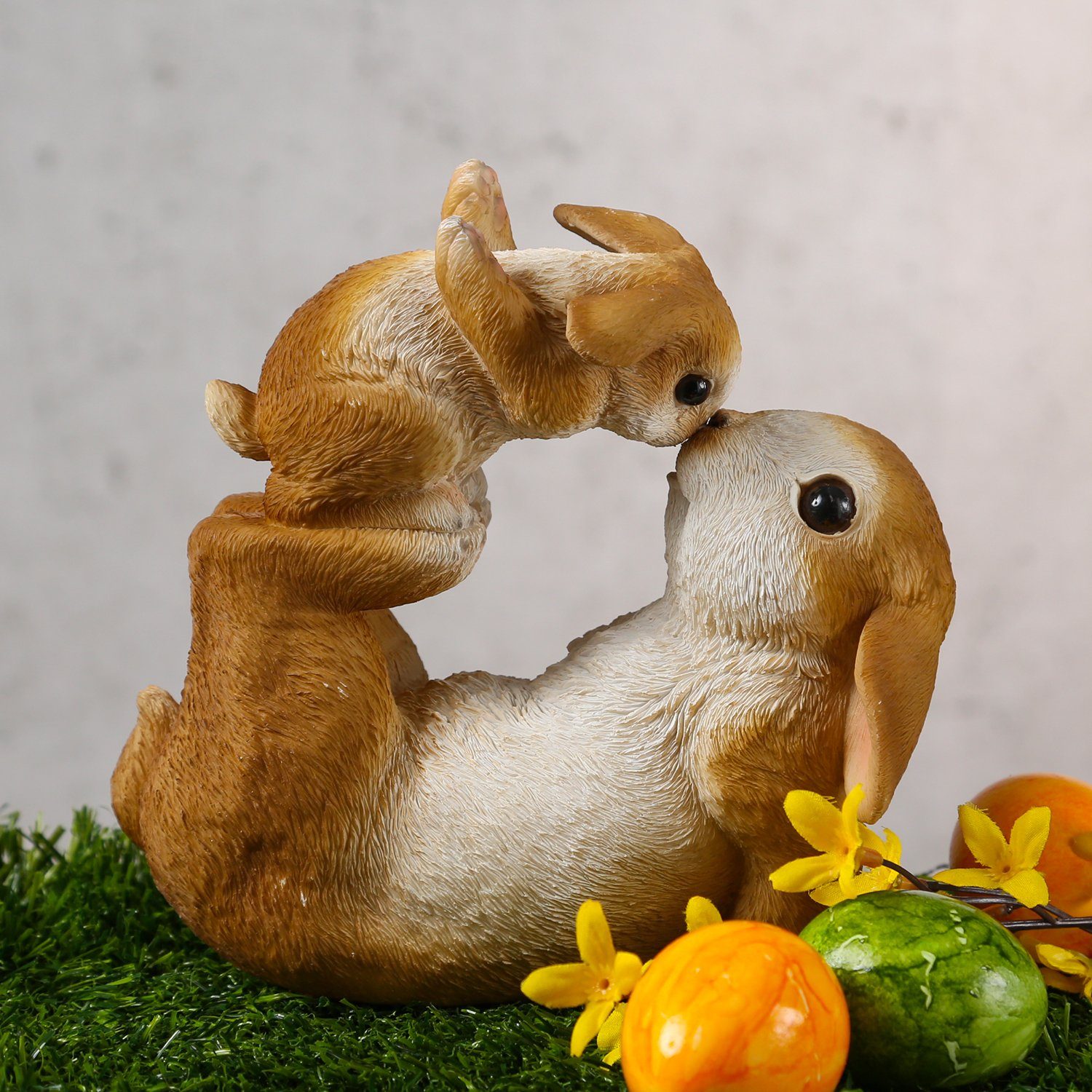 Osterhase MARELIDA Ostern Spielende Dekofigur braun liegend Polyresin Hasen Frühlingsdeko