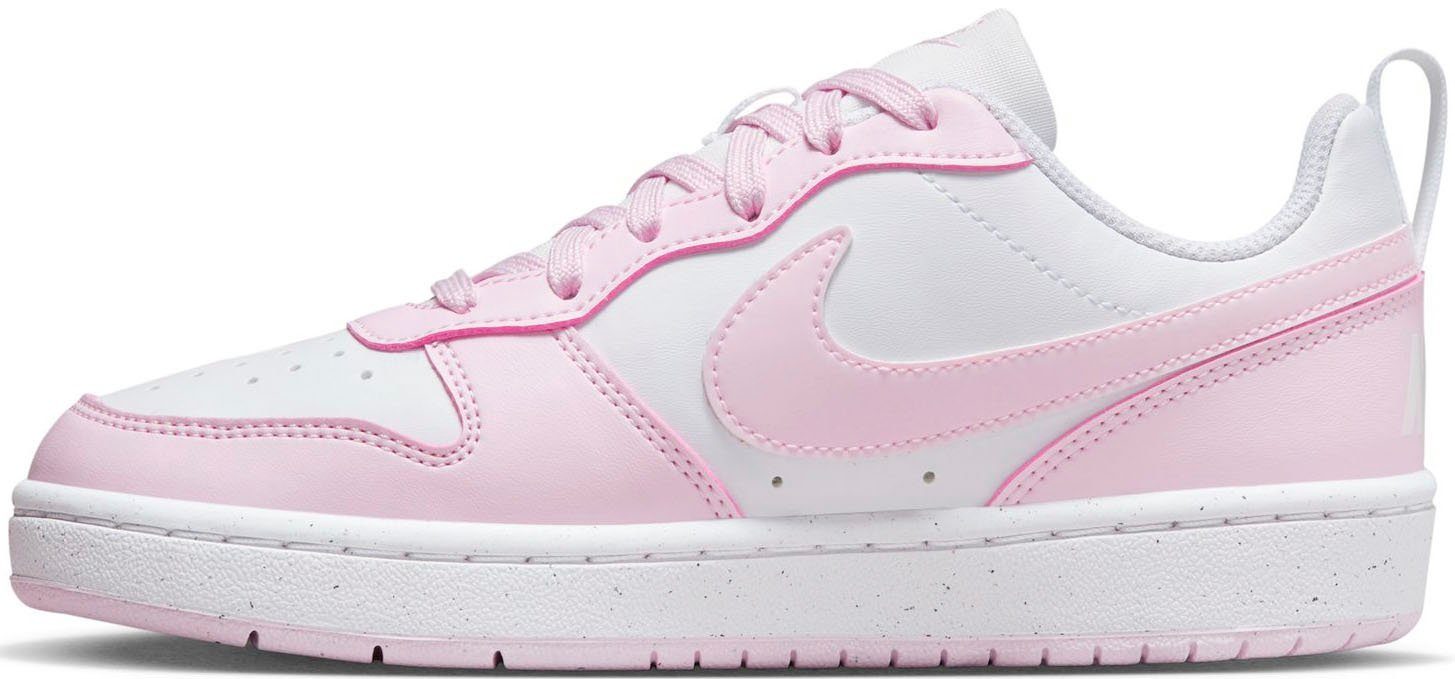 Nike Sportswear Court Borough Low Recraft (GS) Sneaker Design auf den Spuren des Air Force 1