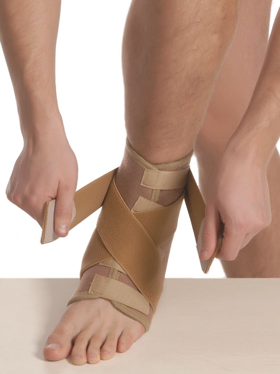 MedTex Fußbandage Elastische Bandage Fuß Strumpf Kompression Aeropren Polster MT7021, Kompression