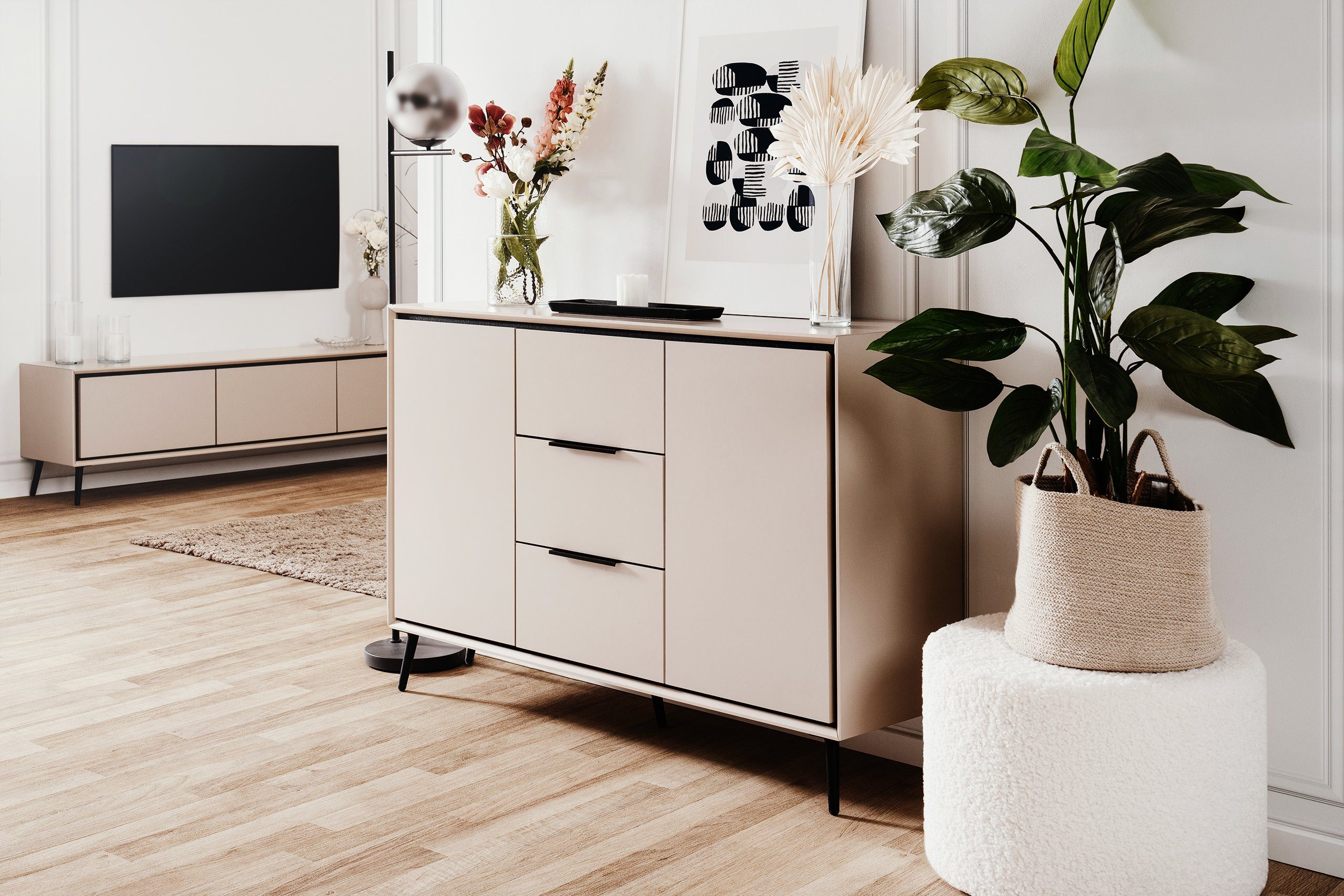 Newroom Kommode Schwarz 135 cm, Sideboard Schrank mit Türen Aufbewahrungsschrank für Wohnzimmer F...