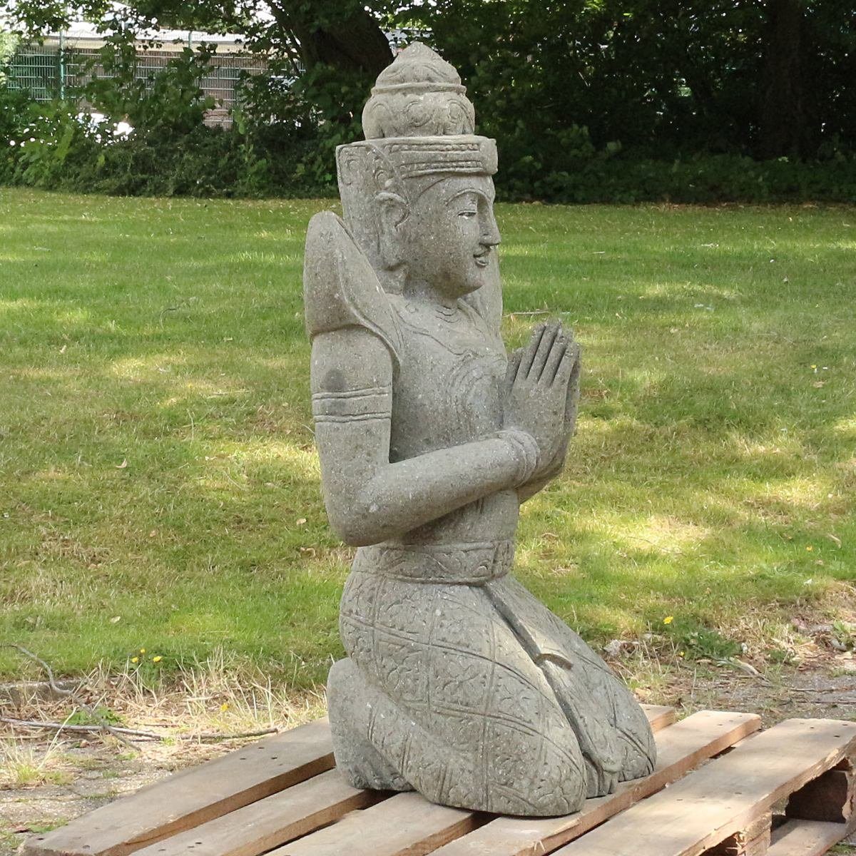 in Handarbeit Ursprungsland Teppanom Buddha Figur Dekofigur St), Herstellung Greenstone im cm Oriental 100 traditionelle Galerie Massiv sitzend Steinfigur (1