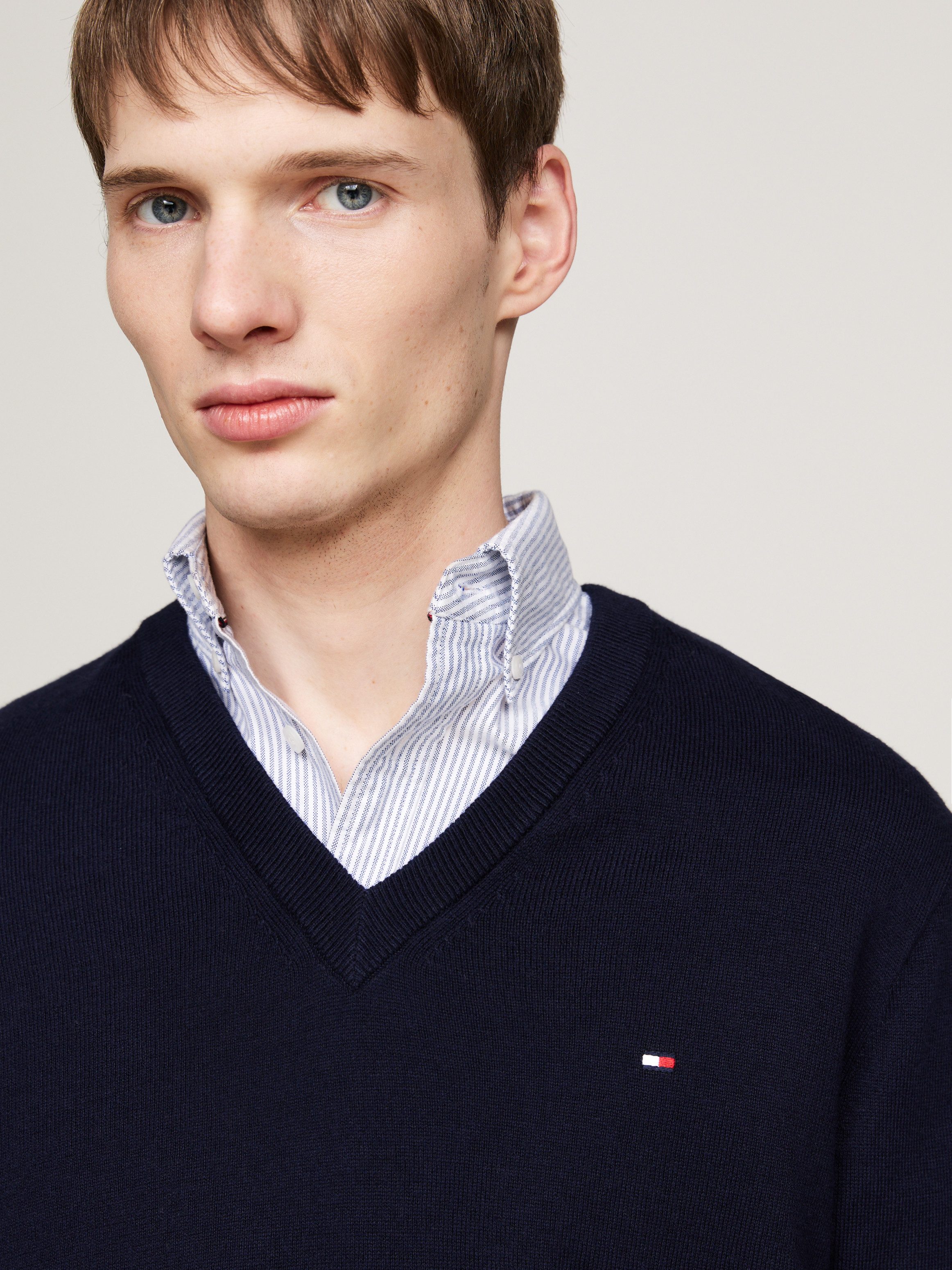 Tommy Hilfiger V-Ausschnitt-Pullover PIMA ORG CTN CASHMERE V NECK