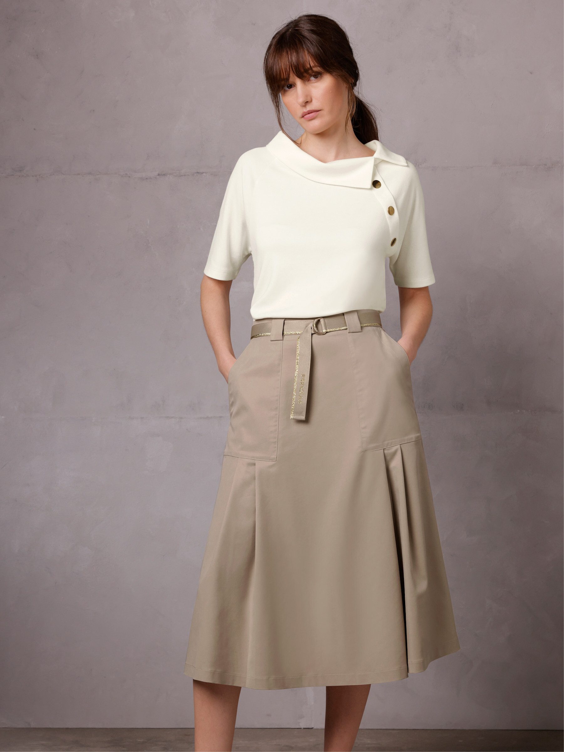 creation L T-Shirt Kurzarmshirt .