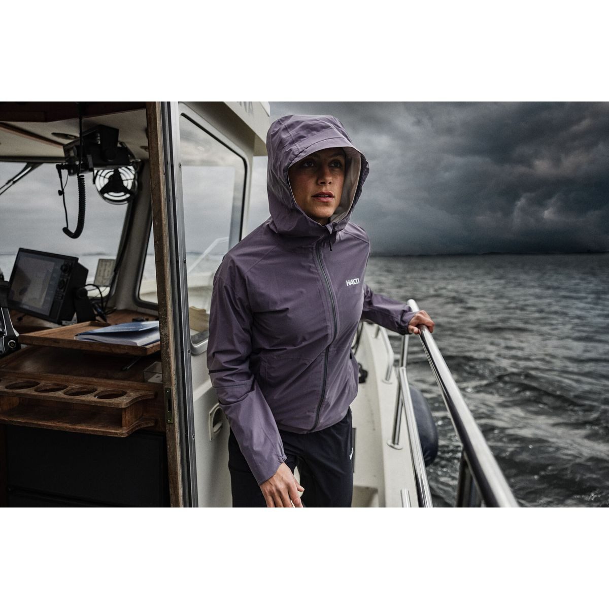 HALTI Outdoorjacke Staala Drymaxx Shell Jacket Women's Stilvolle und wasserdichte Damenjacke für vielseitige