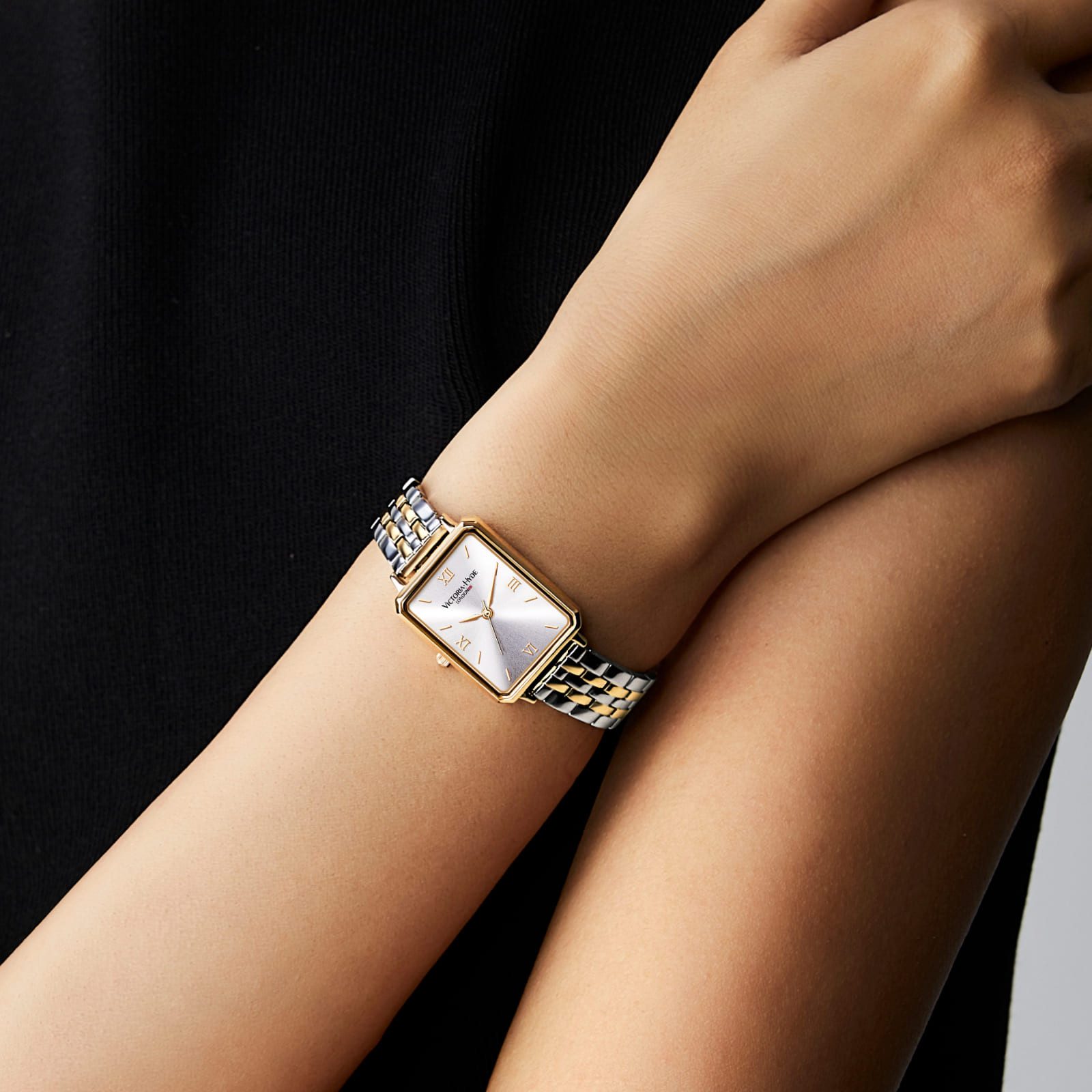 Victoria Hyde Quarzuhr Victoria Hyde Hampton Damen Basic Edelstahl Armband, (1-tlg., Kein Set)