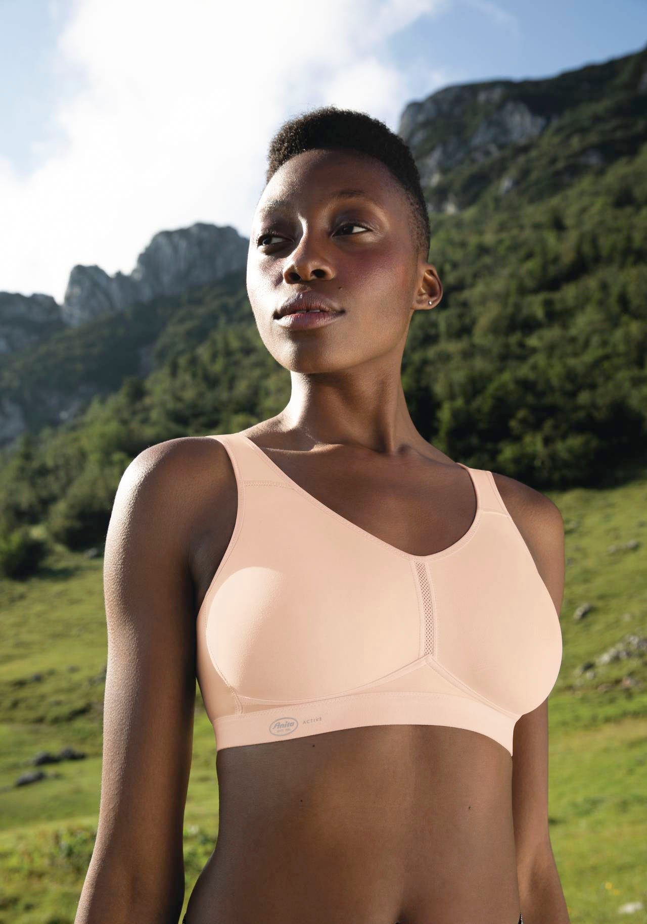Anita Active Sport-BH Light & Firm gemoldete Cups, verstellbare Träger, nahtlos, atmungsaktiv