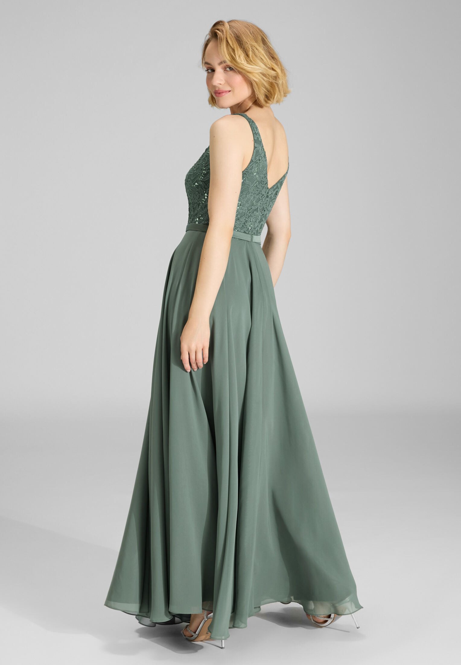 SWING Abendkleid Taillierter Schnitt mit fließendem Rockteil