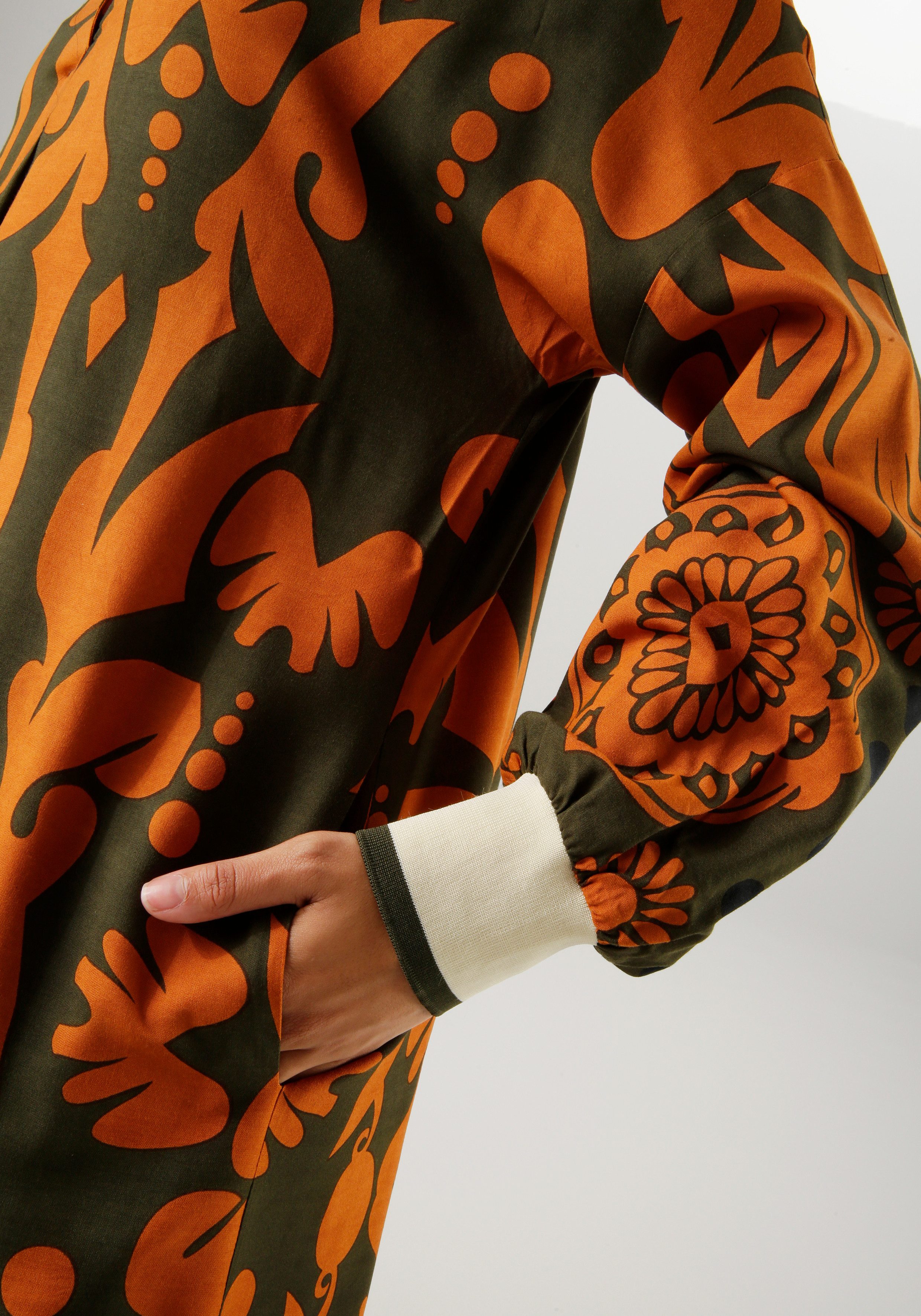 Aniston CASUAL Blusenkleid mit großflächigem, grafischen Druck