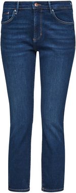 s.Oliver Slim-fit-Jeans Betsy in Basic 5-Pocket Form