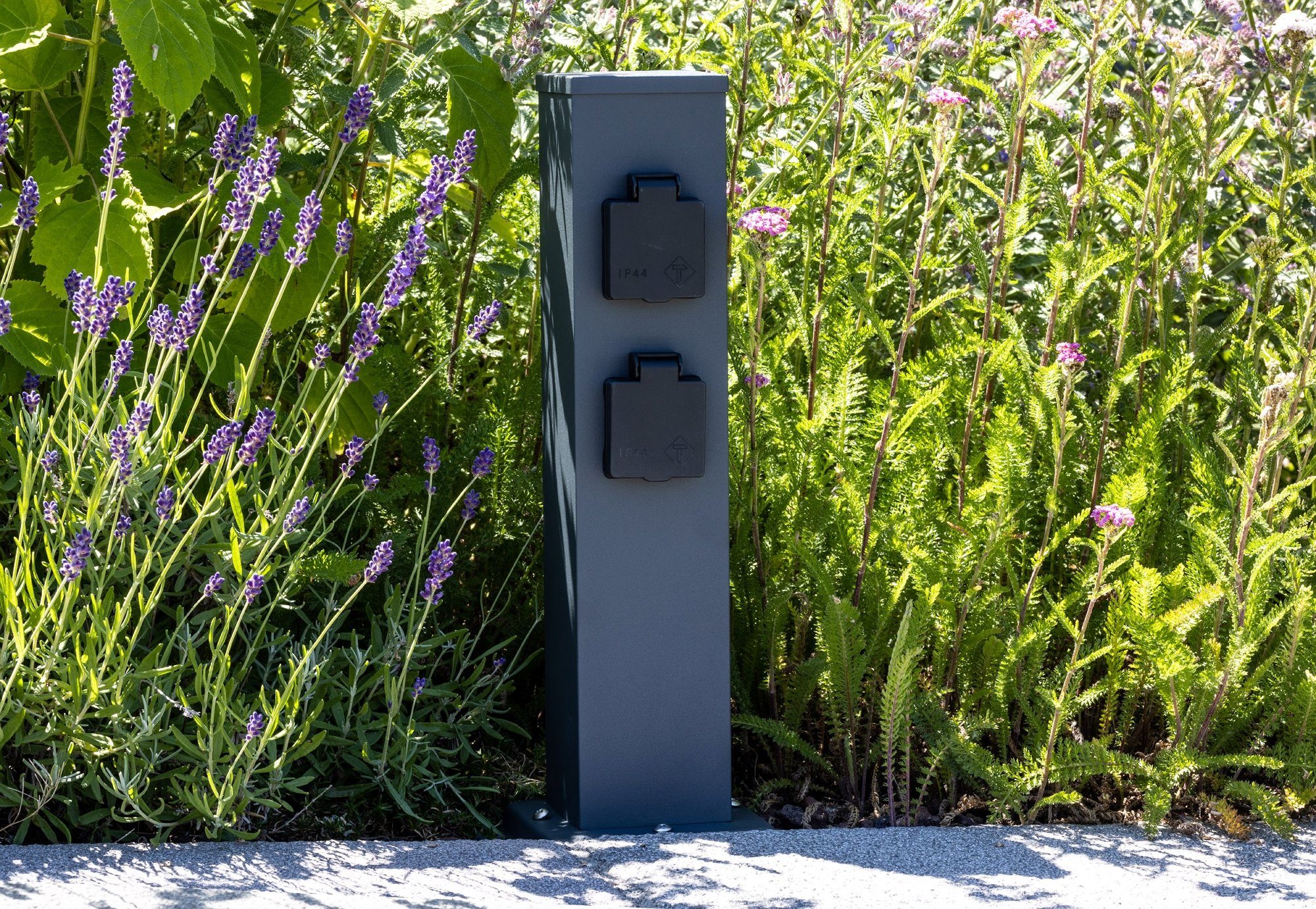 ChiliTec Gartensteckdose Steckdosensäule 4-Fach Gartensteckdose TRIX IP44 Aussensteckdose mit