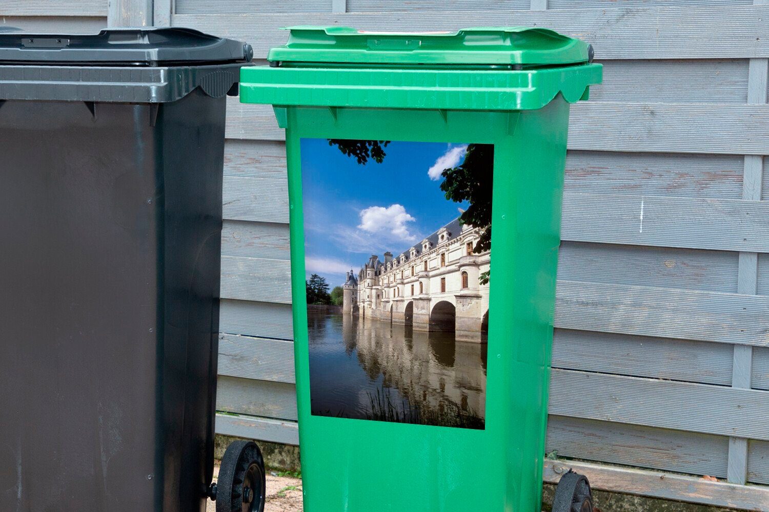 Schlosses Container, Wandsticker Mülltonne, Fluss St), Abfalbehälter des Chenonceau entlang Mülleimer-aufkleber, (1 Frankreich MuchoWow Sticker, in