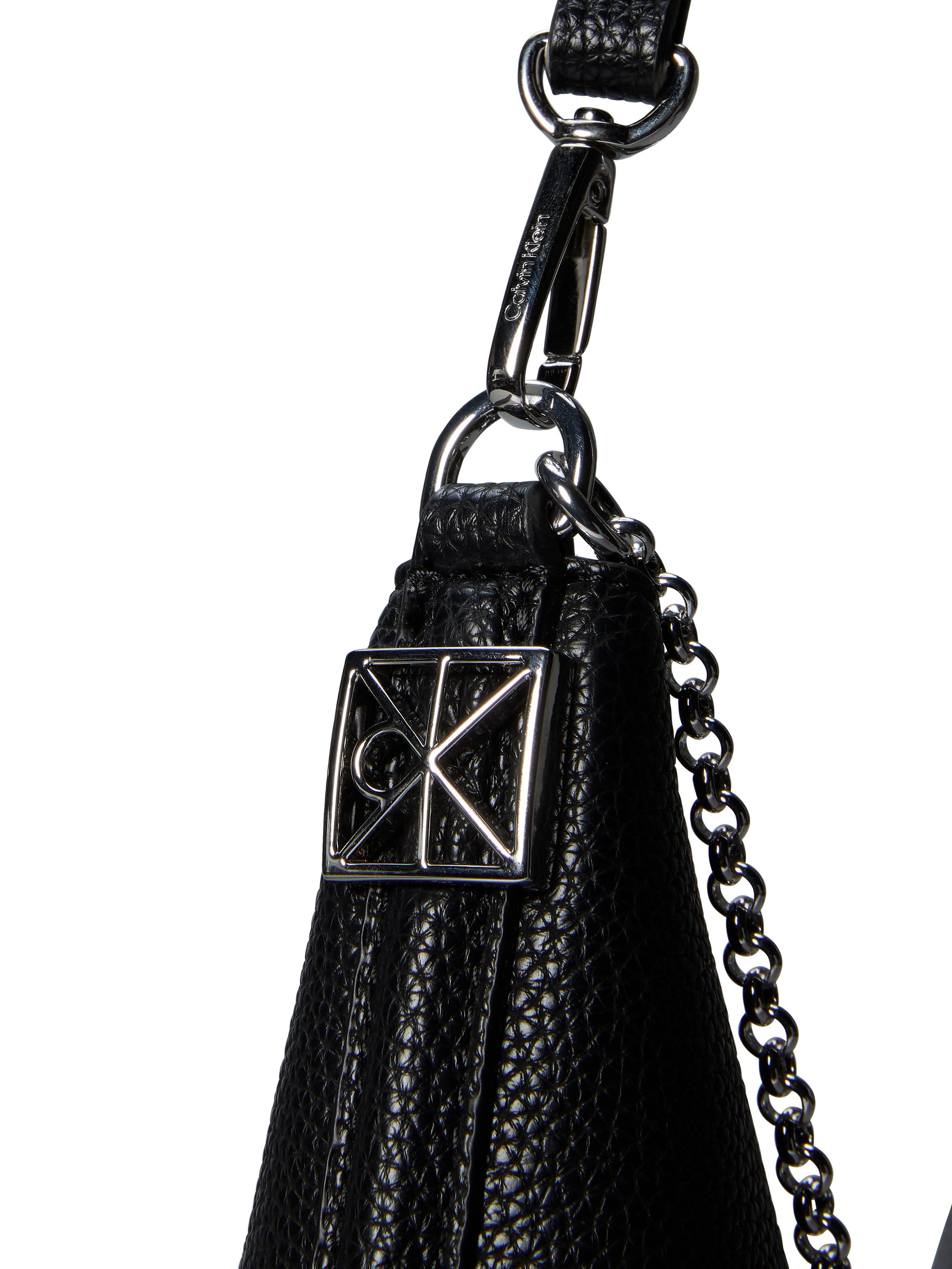 Calvin Klein Schultertasche EMBLEM HW PEBBLE SHOULDER BAG, Schultertasche, Umhängetasche, Hobo Bag mit Logoschriftzug – Bild 4 von 5