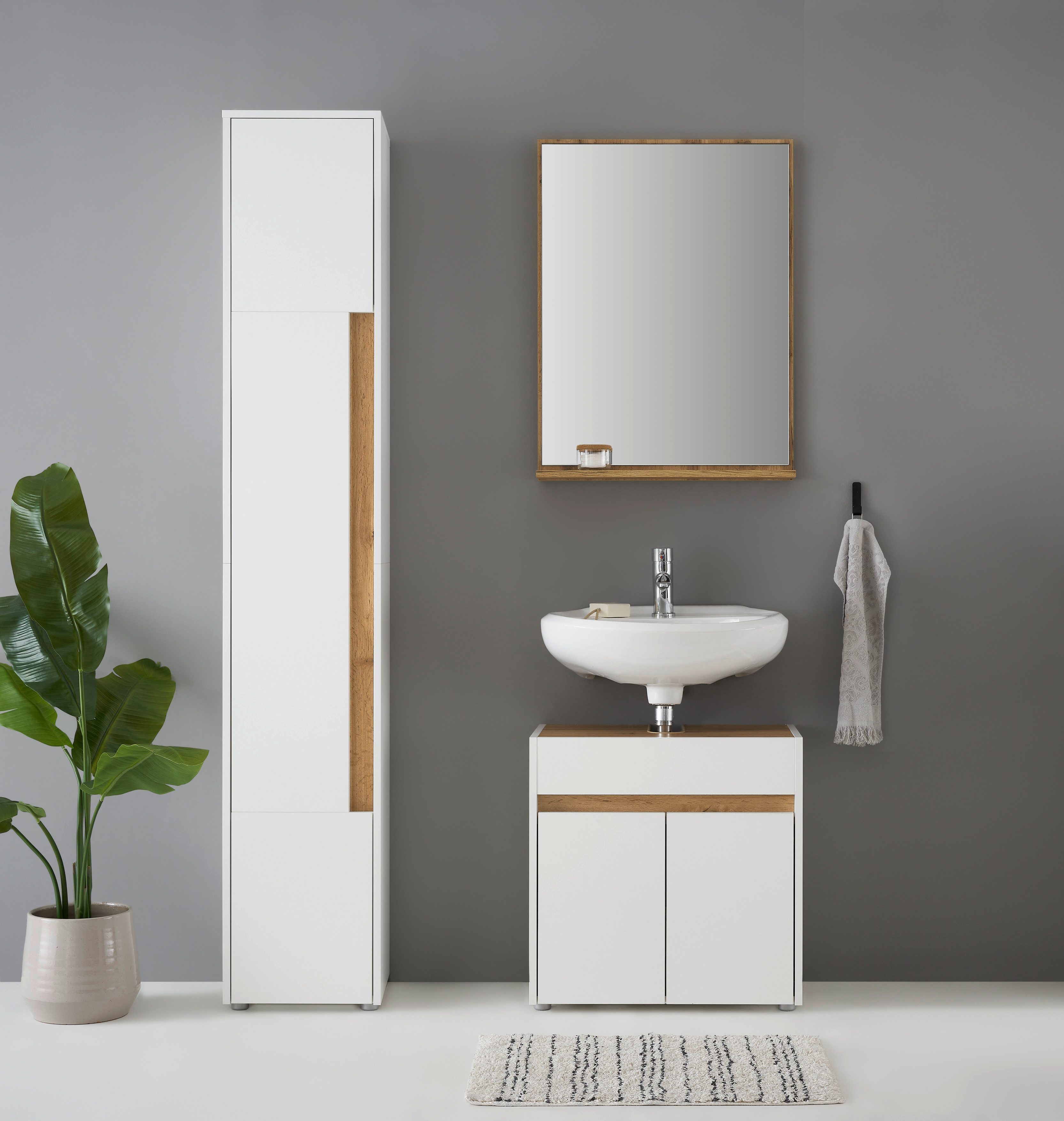 INOSIGN Badmöbel-Set CITY/ GIRON, Bad im zeitlosen Design, 3-teiliges Badezimmer, (Set, 3-St), Badschränke und Spiegel, in zwei Farben verfügbar, viel Stauraum