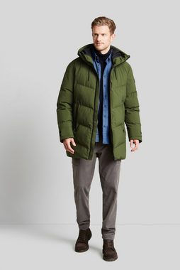 bugatti Parka aus 100 % recycelten Materialien