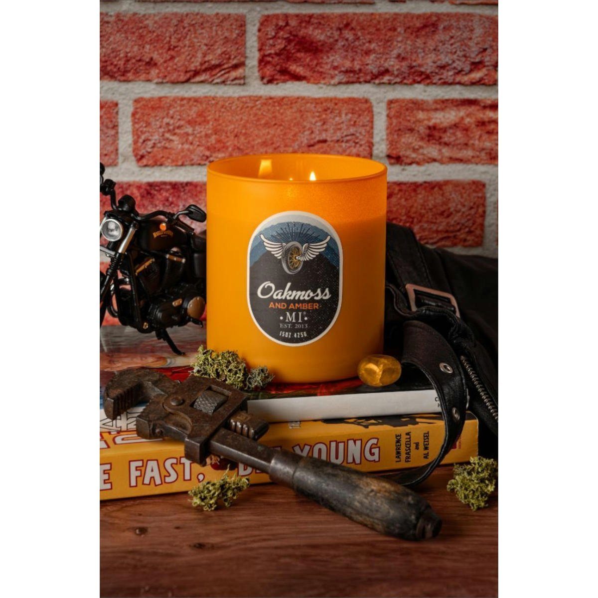 COLONIAL CANDLE Duftkerze Duftkerze Oakmoss & Amber - 425g (1.tlg)