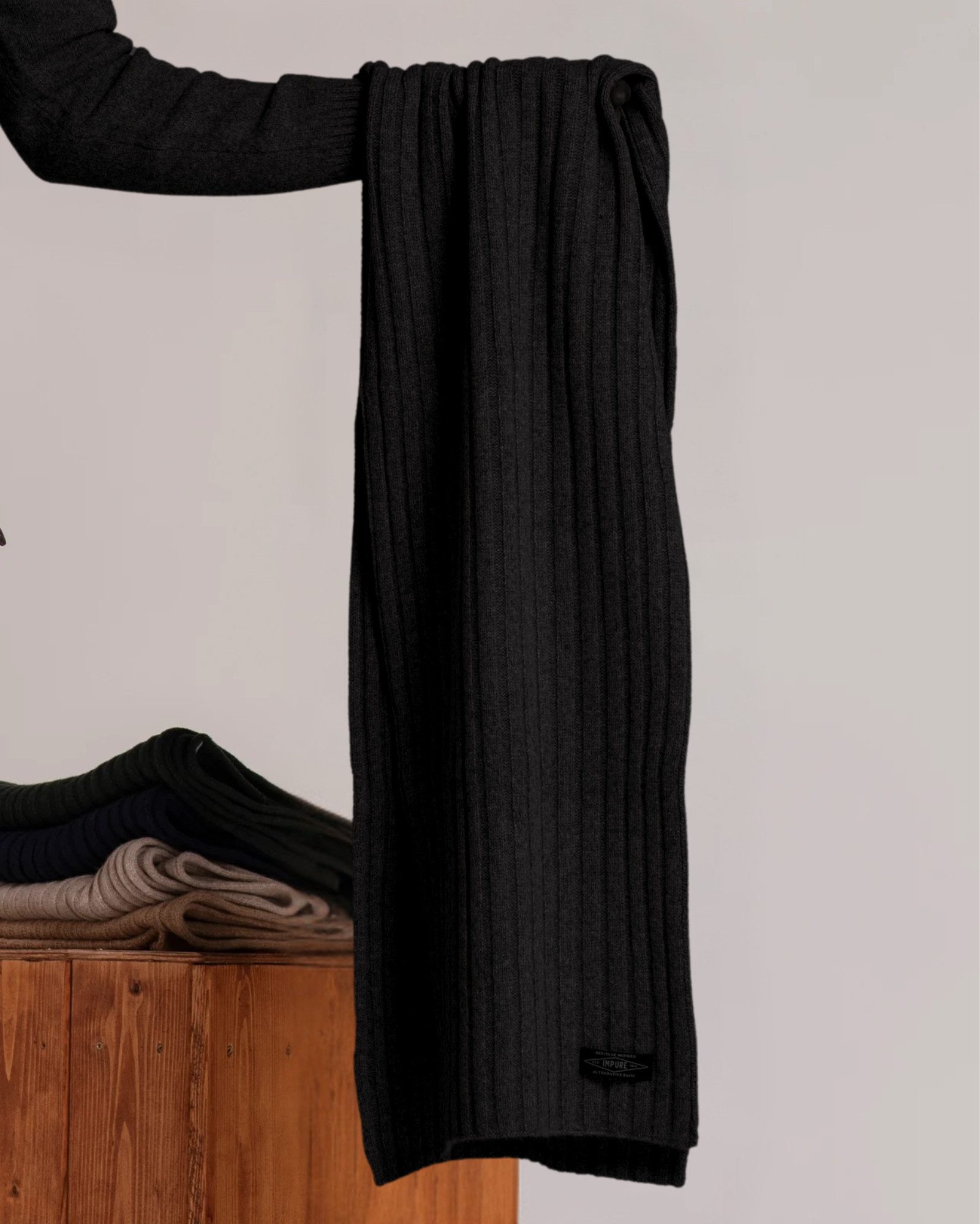 IMPURE Strickschal BULT SCARF IN LAMBSWOOL - XXL WOLLSCHAL aus Lammwolle Unisex