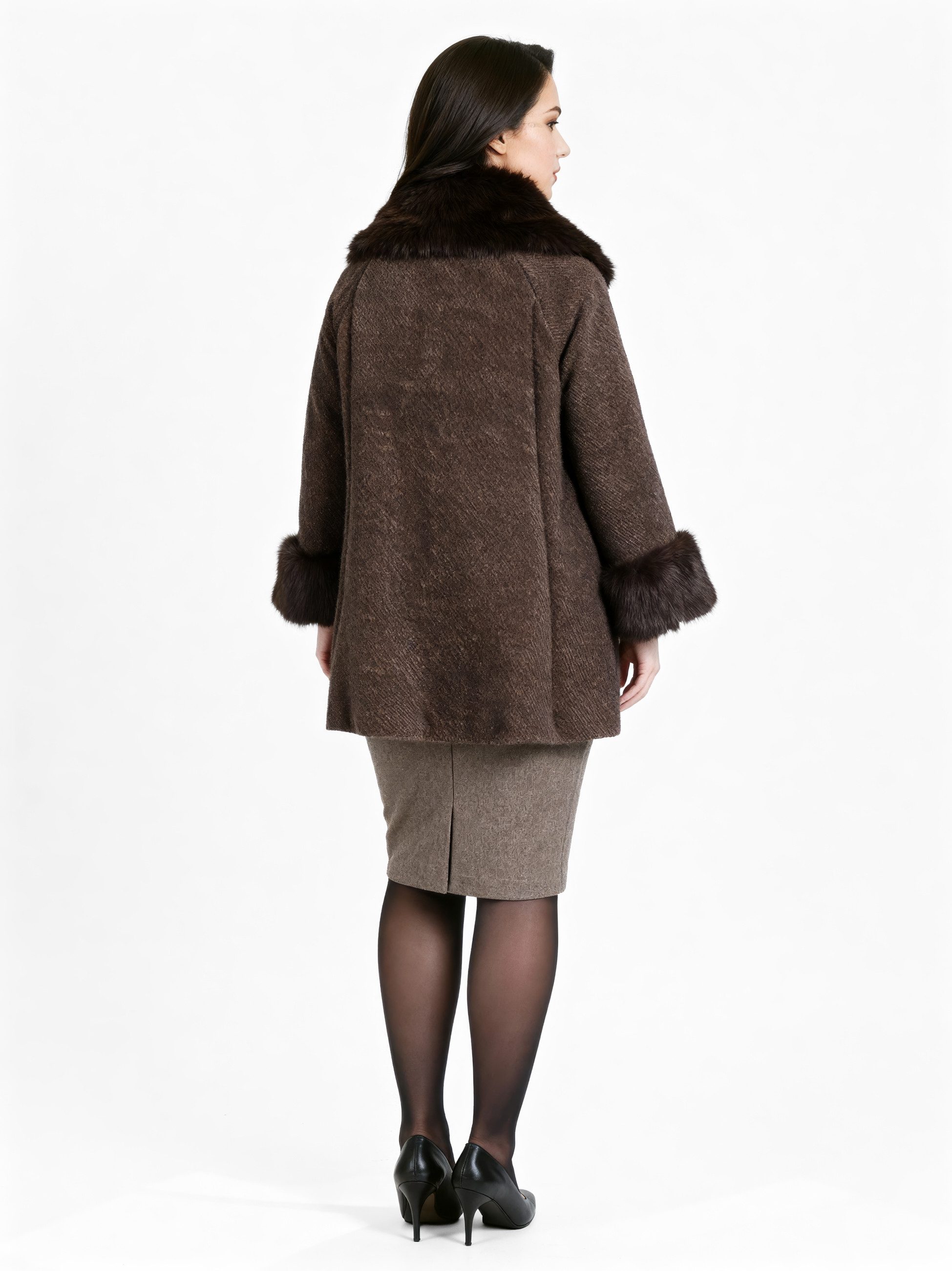 PEKIVESSA Winterjacke Elegante Jacke mit Fellimitatkragen gefüttert mit Kunstfell am Kragen und Ärmel – Bild 3 von 5