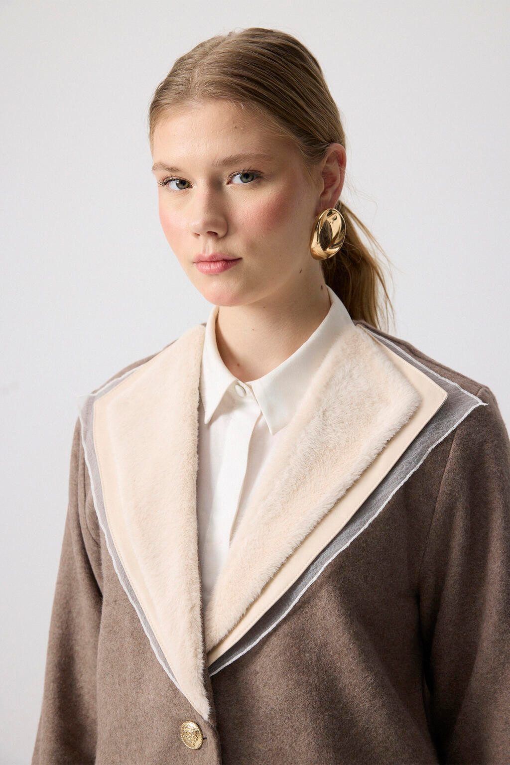 touche prive Jackett FILZJACKE MIT ORGANZA-KRAGEN