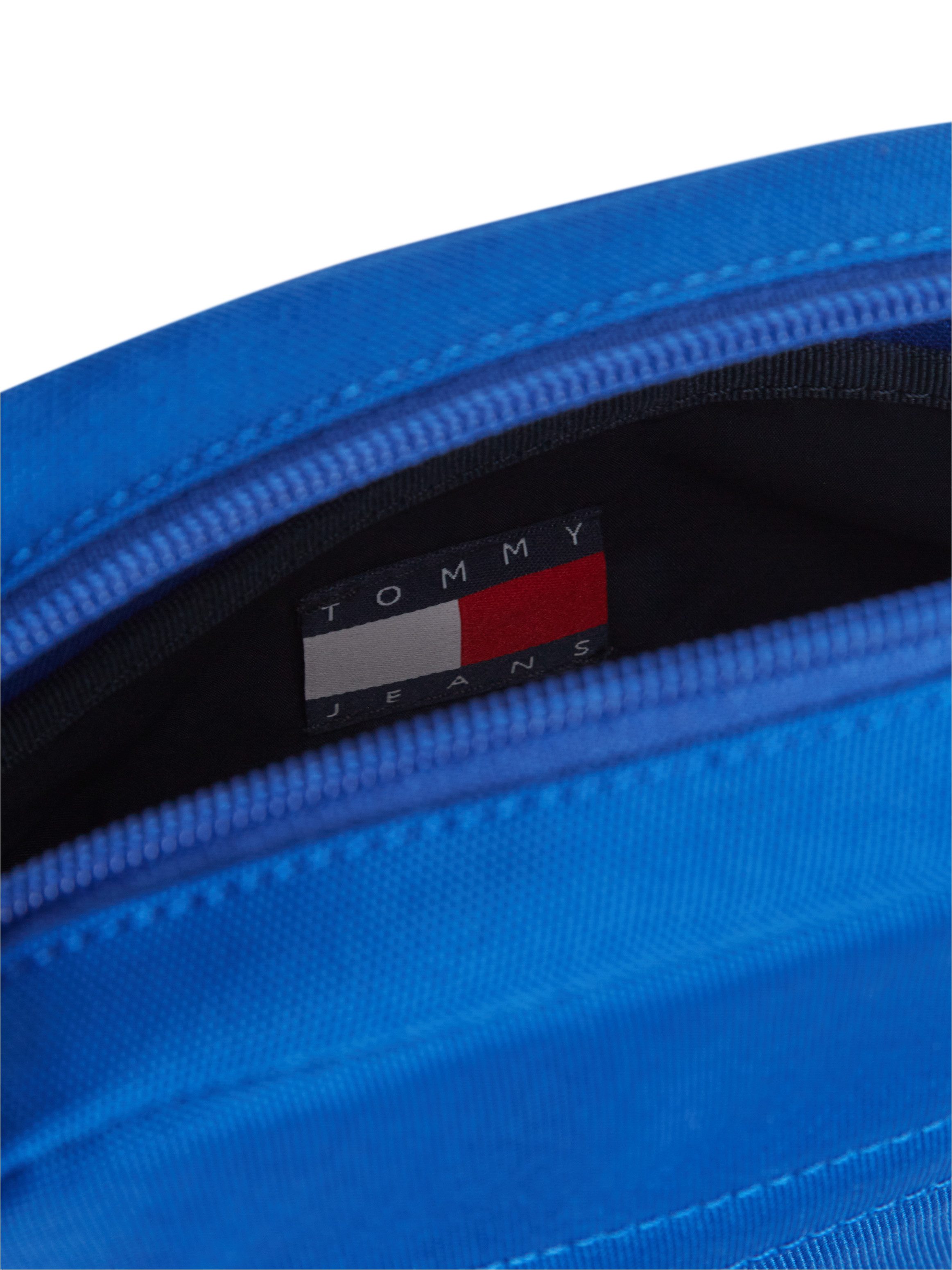 Tommy Jeans Umhängetasche TJM ESS DAILY REPORTER, Men Schultertasche, Freizeitasche mit Tommy Jeans Flaggen-Aufnäher – Bild 5 von 5