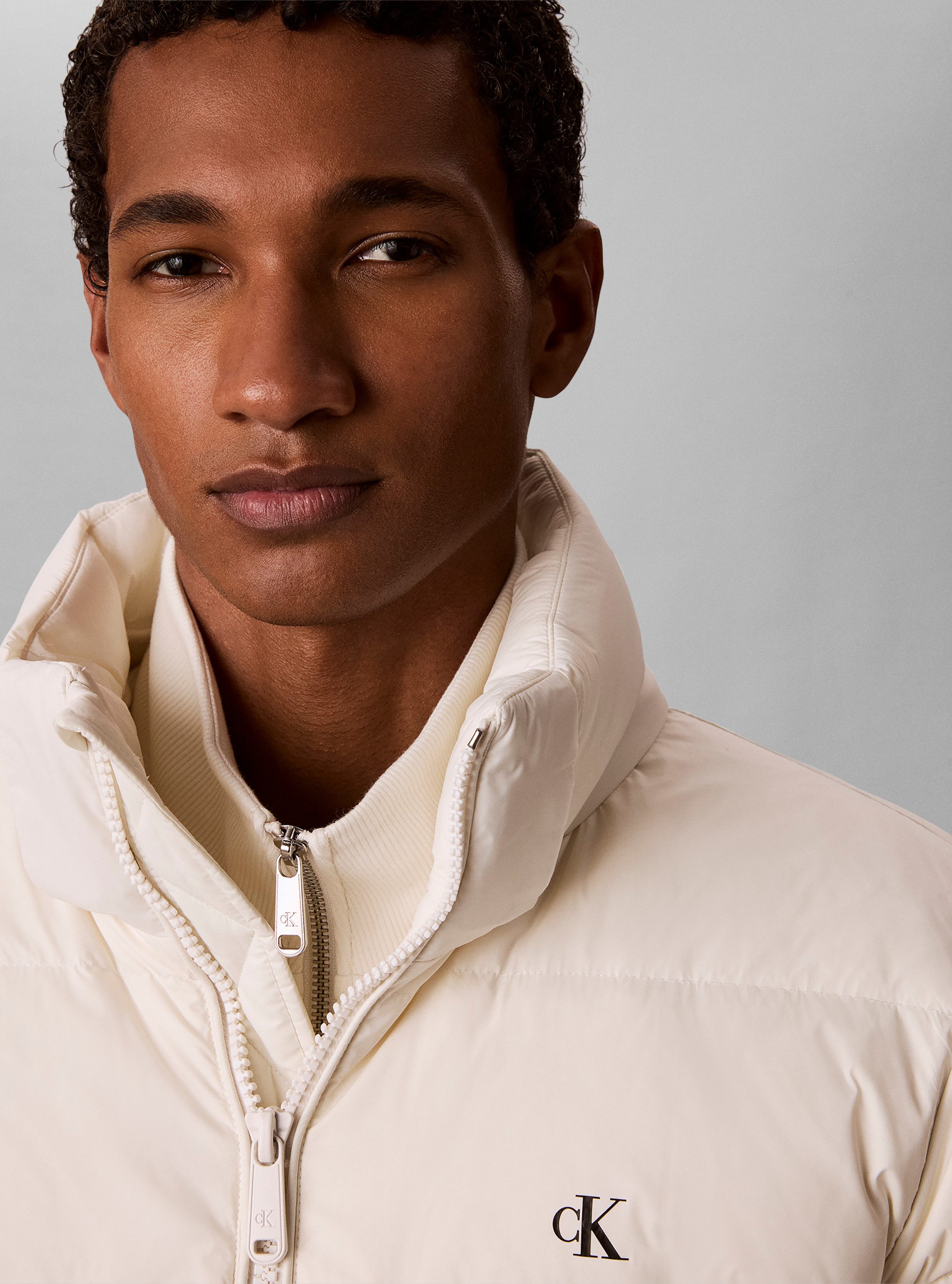Calvin Klein Jeans Steppjacke Regular Fit, warm wattiert, Logo-Stickerei