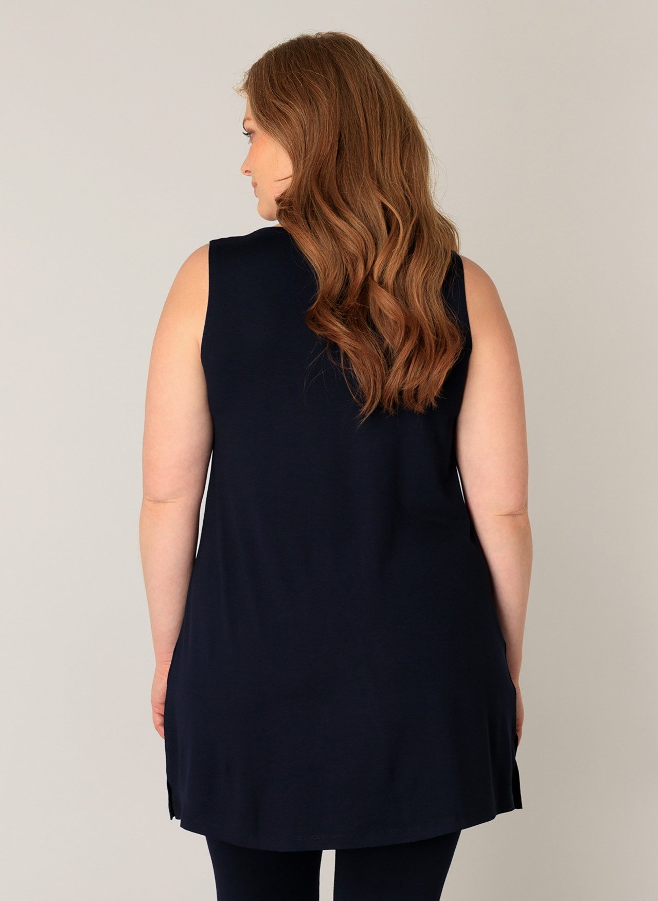 Base Level Curvy Longshirt ABBIGALE ärmellos, günstig online kaufen