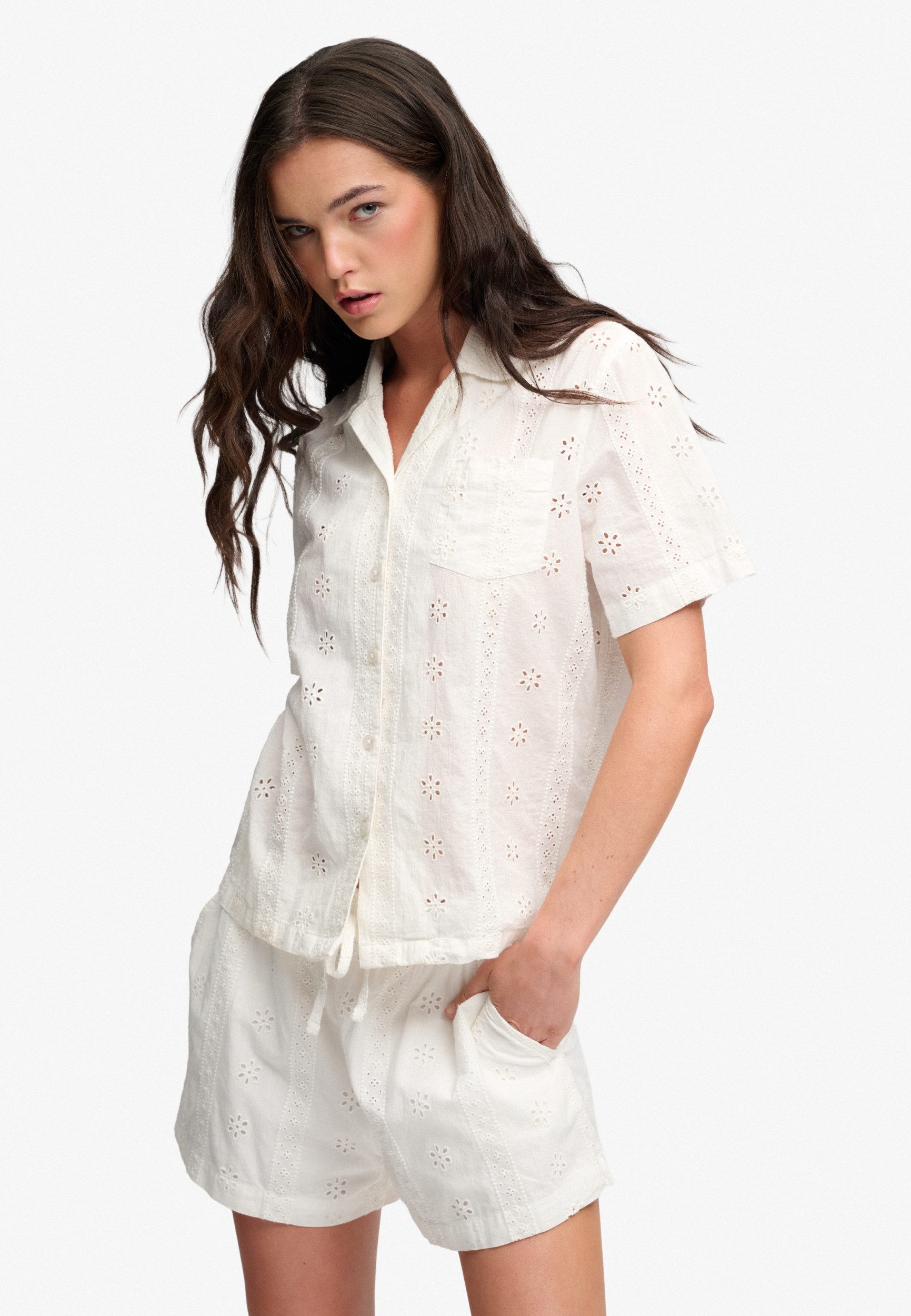 Superdry Langarmbluse HERITAGE BRODERIE S/S SHIRT Off White