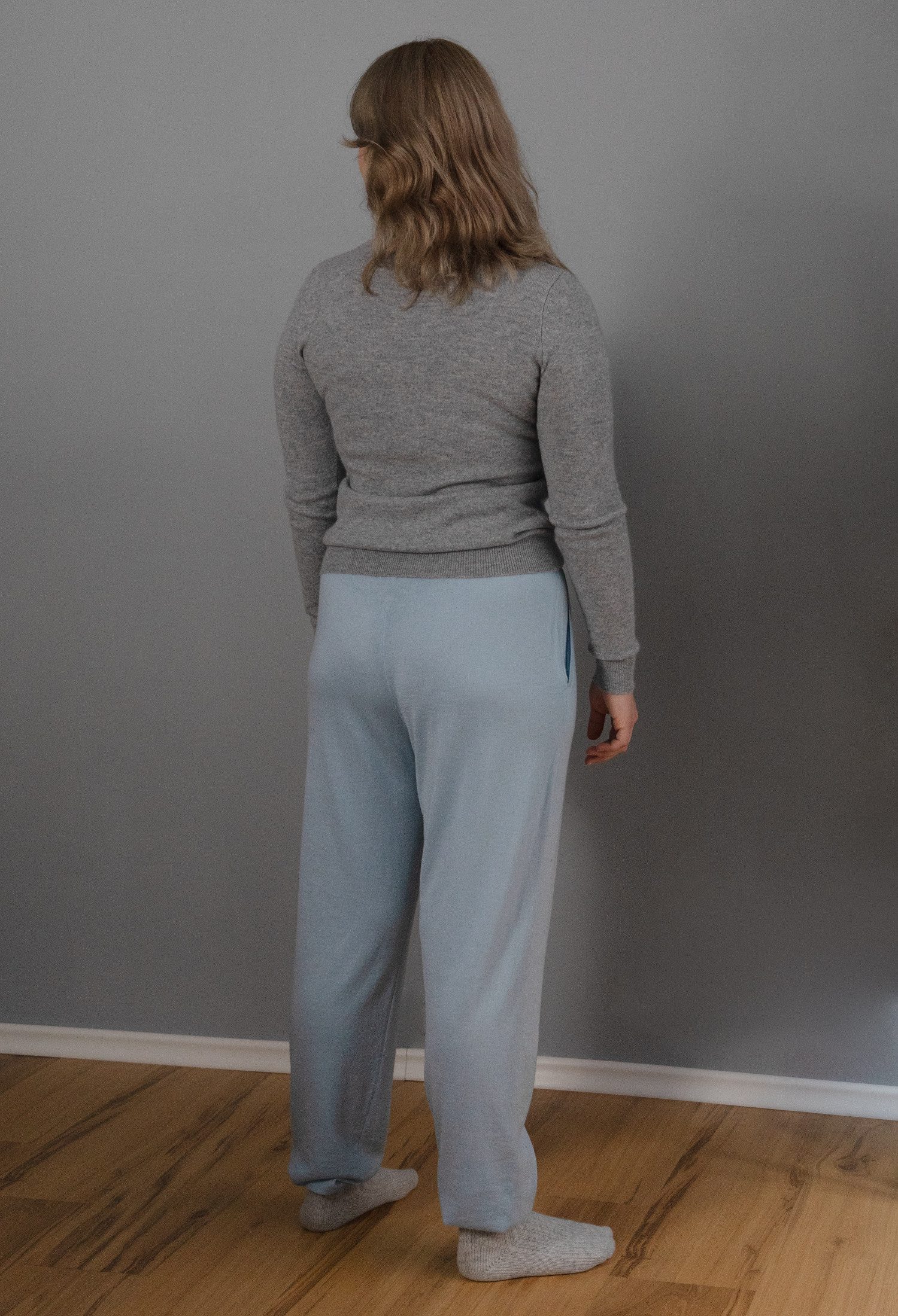Ariun Loungehose Loungewearhose aus 70% Kaschmir, 30% Seide