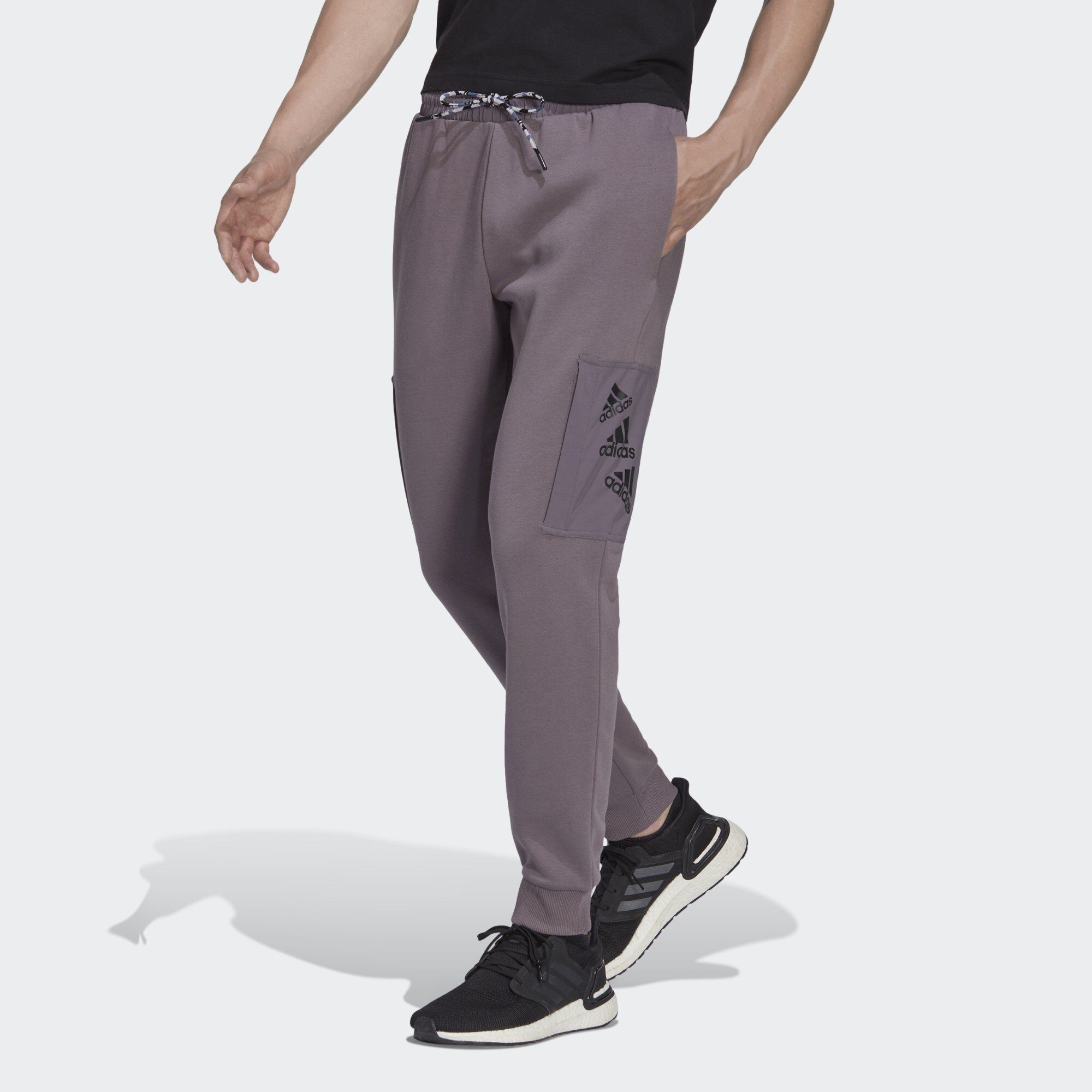 adidas Sportswear Jogginghose / FLEECE HOSE Black ESSENTIALS Trace BRANDLOVE Grey