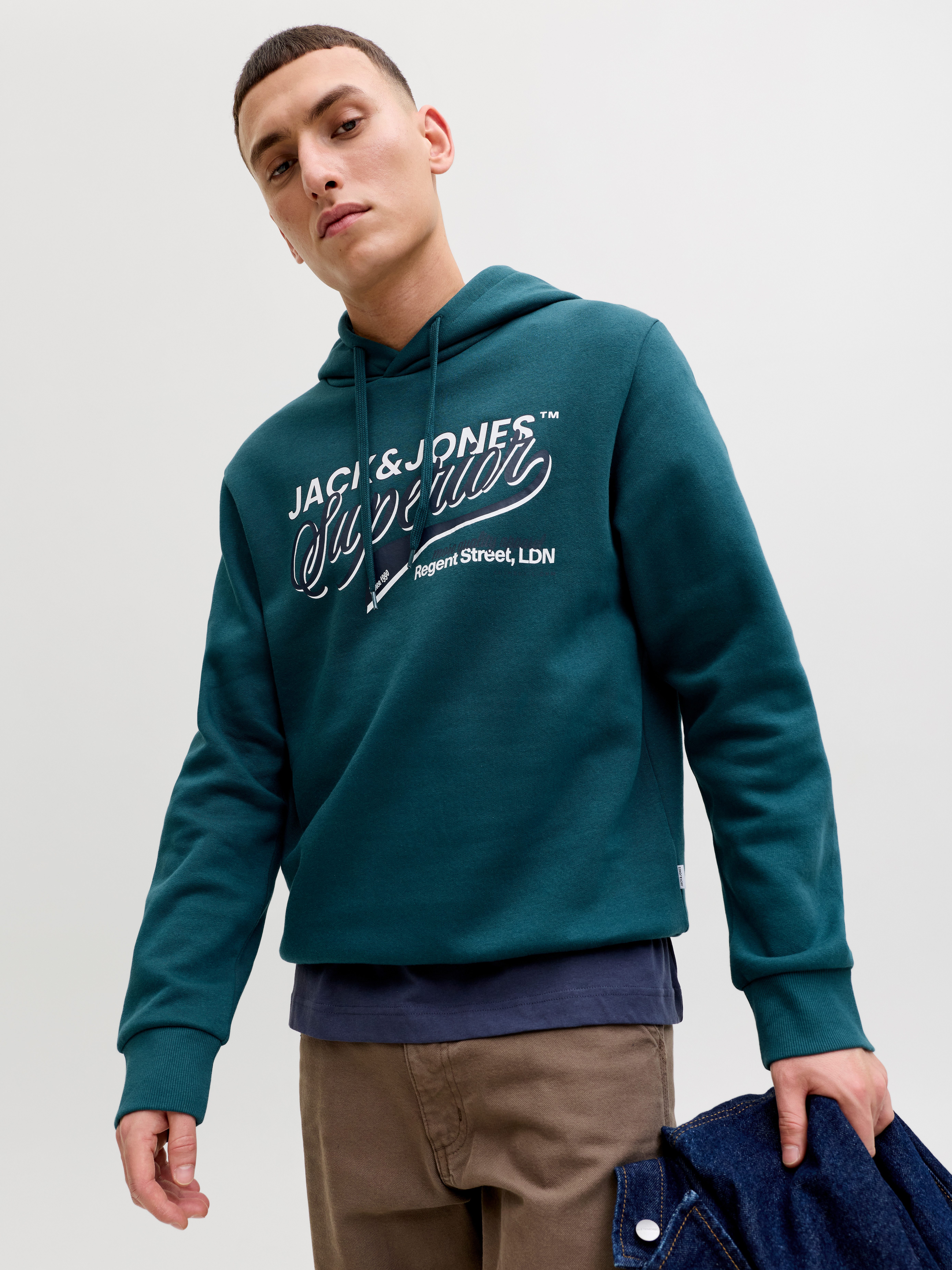 Jack & Jones Kapuzensweatshirt JJELOGO SWEAT HOOD 2 COL 25/26 NOOS mit styl günstig online kaufen