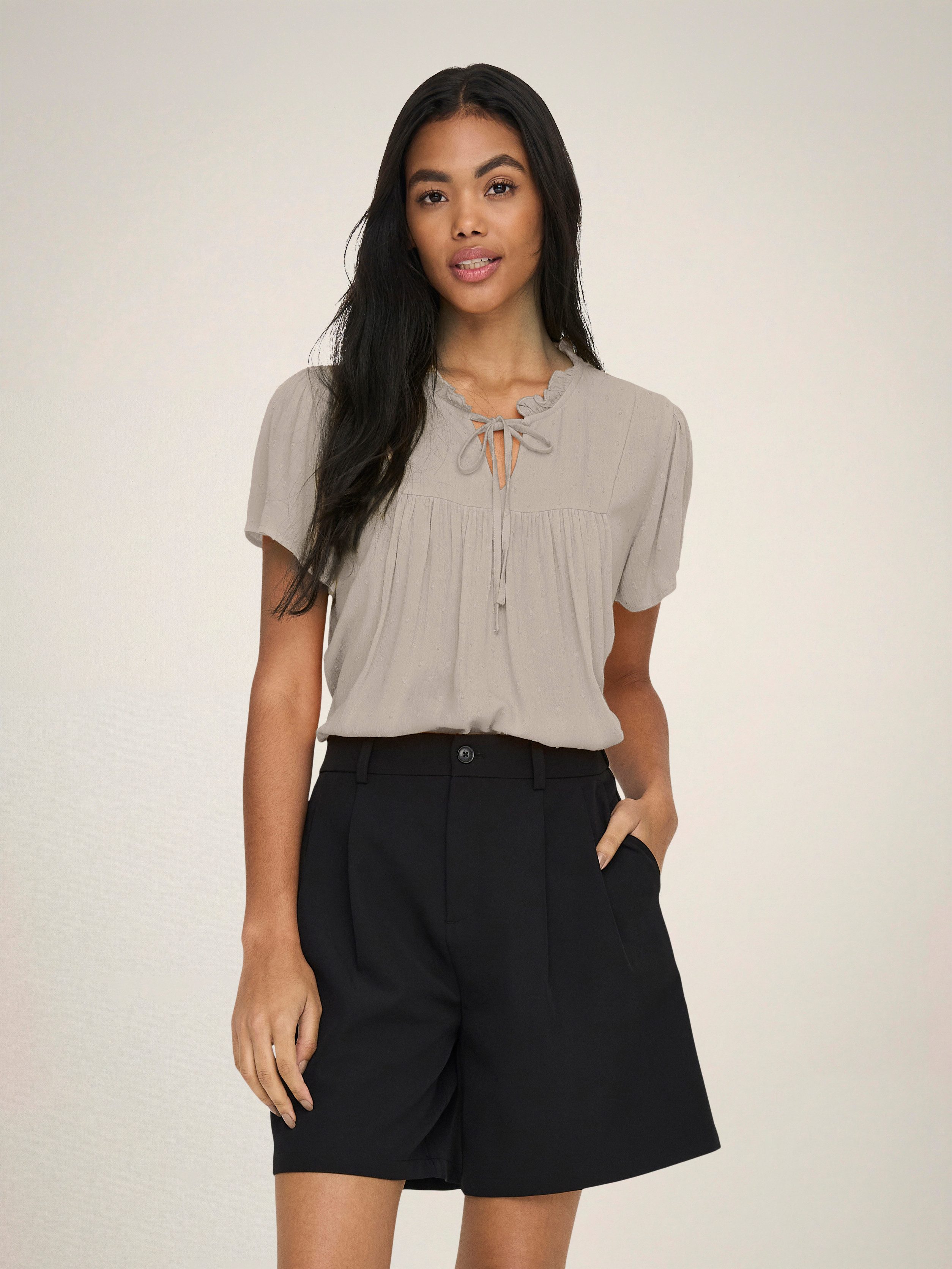 JDY Kurzarmbluse JDYLIMA LIFE S/S TOP WVN NOOS Viskose, loose fit
