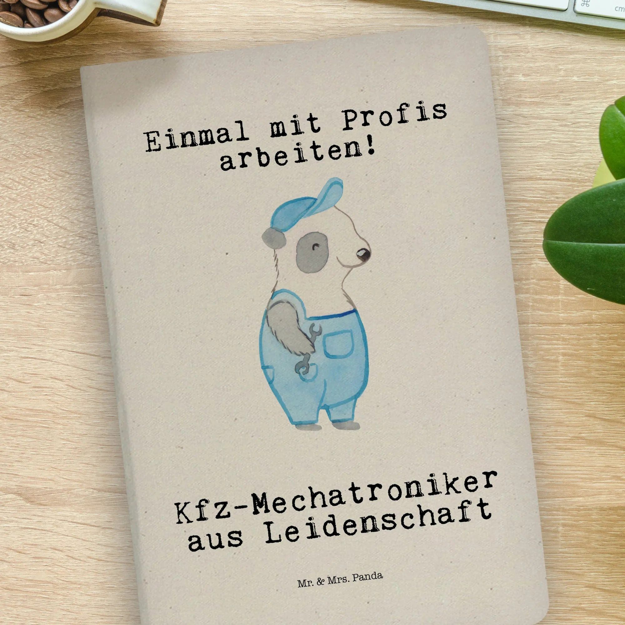 Thumbnail - Mr. & Mrs. Panda Notizbuch Kfz-Mechatroniker Leidenschaft - Transparent - Geschenk, DIN A4 Schül Mr. & Mrs. Panda, Langl...