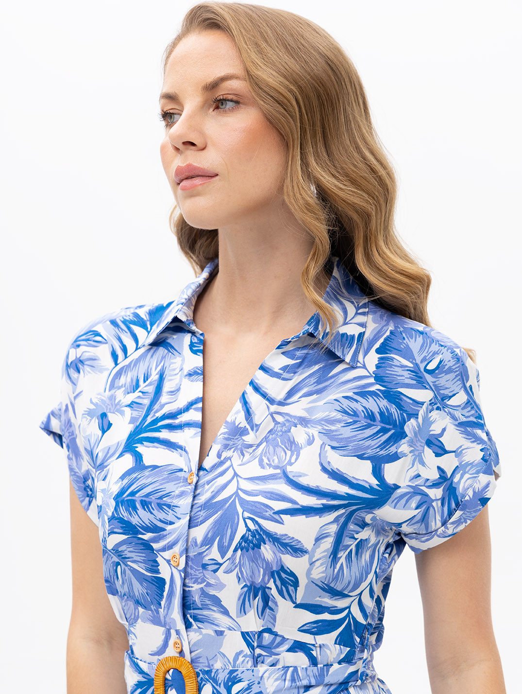 Passioni Hemdblusenkleid mit blauen Blumen Print Hemdblusenkleid mit kurzen Ärmeln und floralem Print