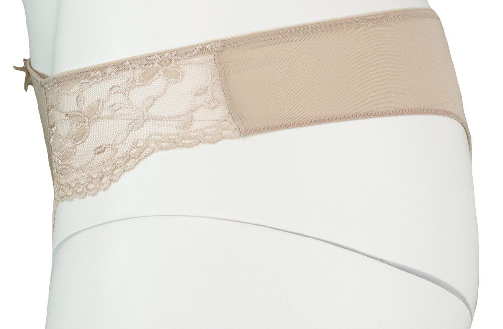 Nina Von C. String mit floraler Spitze 48101971, Latte Macchiato