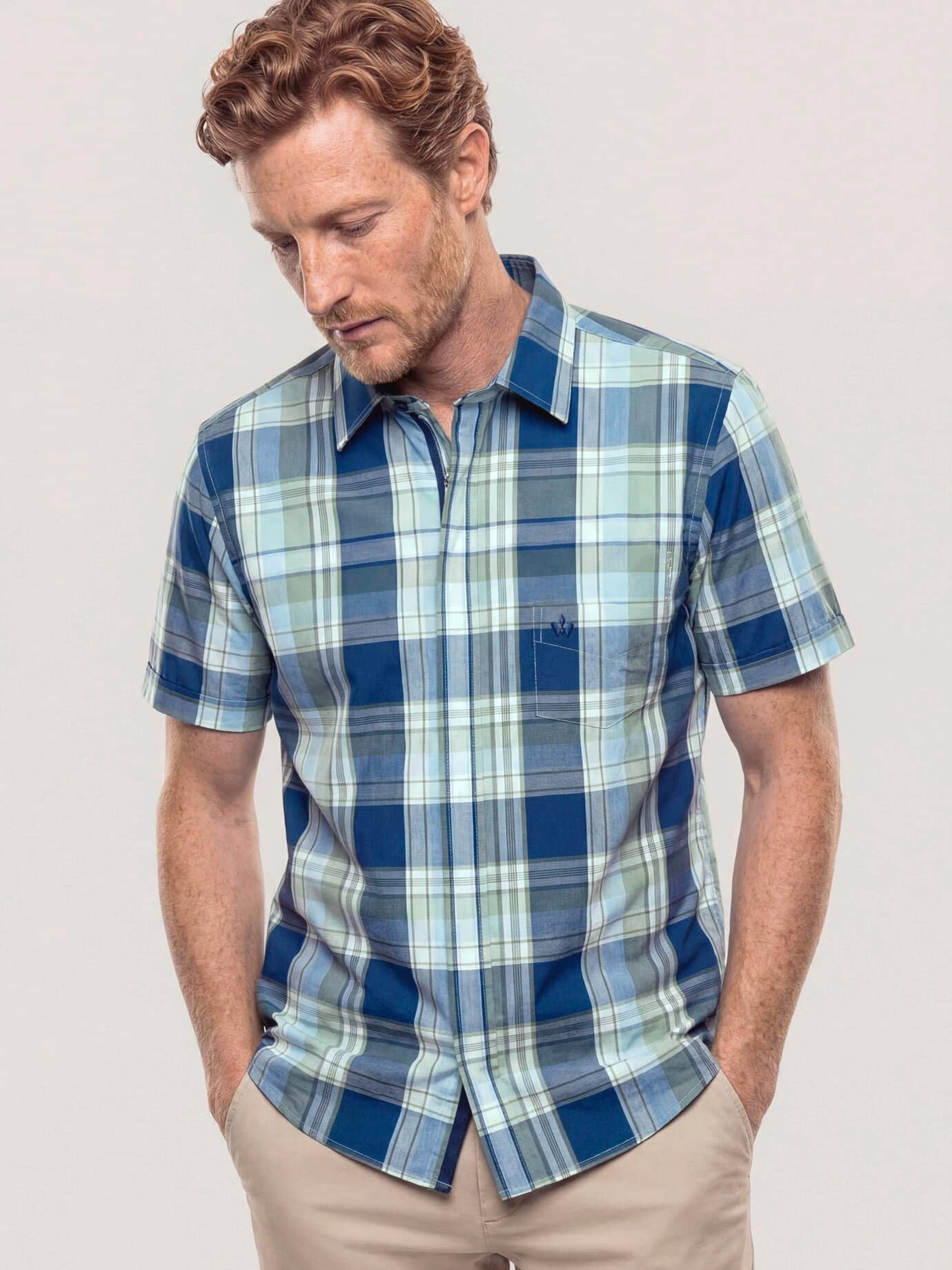 Walbusch Kurzarmhemd Herren Extraglatt-Hemd Zip & Go Comfort fit Kentkragen Kurzarm, klassisch, bügelfrei, atmungsaktiv
