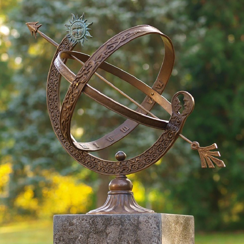 IDYL Gartenfigur IDYL Outdoor Zeitmesser aus Bronze "Sonnenuhr", Bronze – sehr robust – Langlebig – witterungsbeständigBronze
