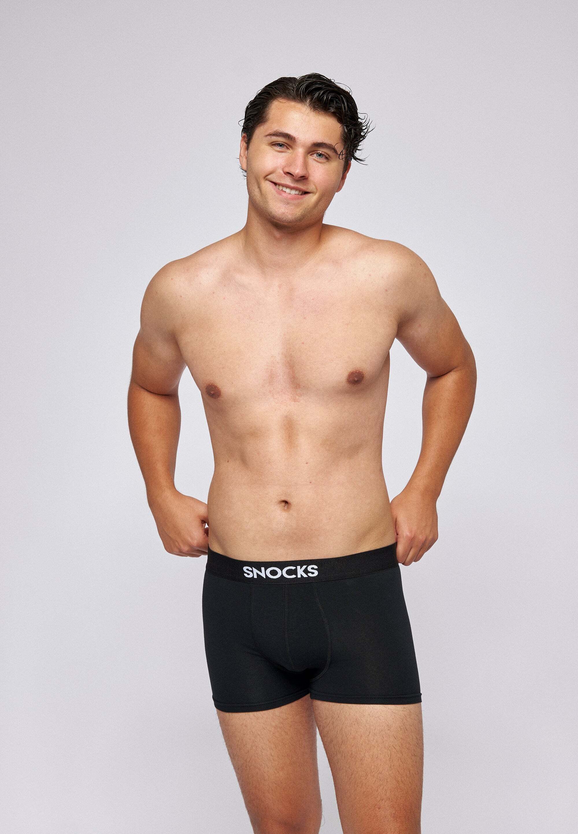 SNOCKS Boxershorts Enge Herren Unterhose aus Naturfaser-Viskose (3-St) besonders weich und angenehm auf der Haut