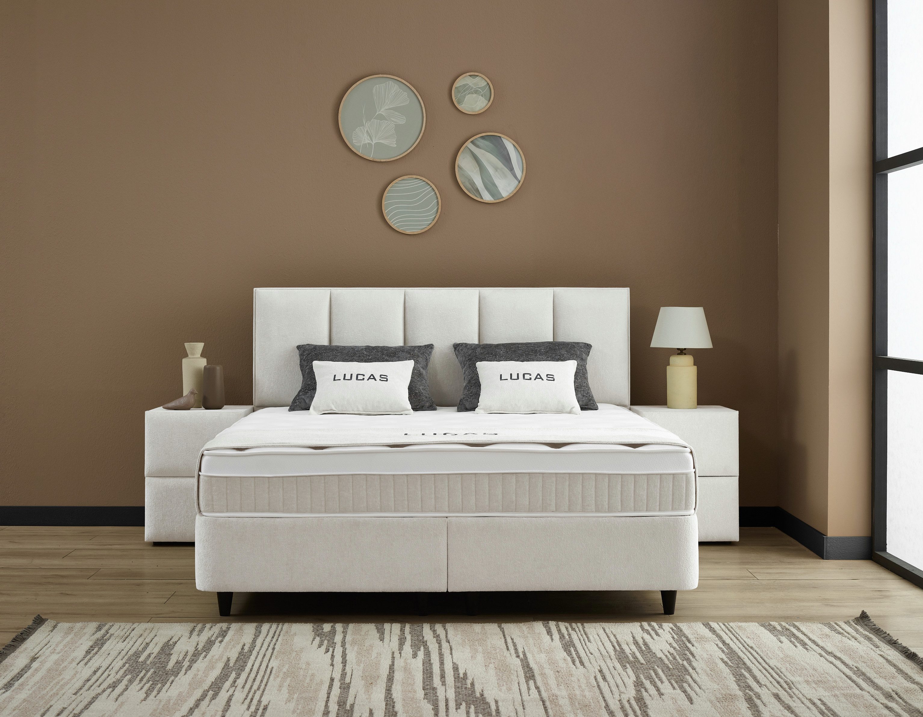 abc bedding Boxspringbett LUCAS Voll-orthopädisches Luxusbett in stilvollem Stoff in Creme (3, Inkl. Matratze & Topper), Inkl. Matratze mit integriertem Topper