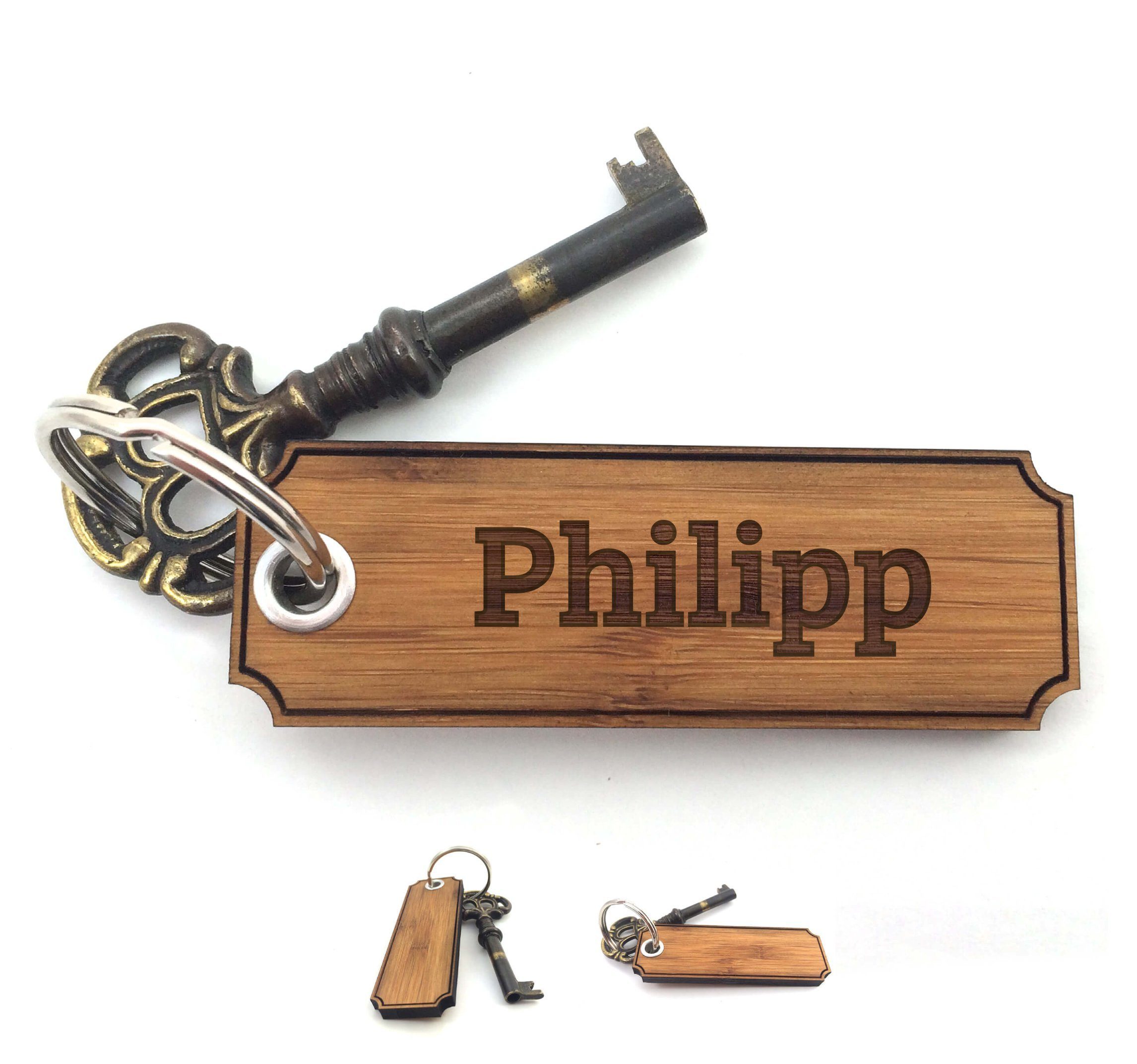 Mr. & Mrs. Panda Schlüsselanhänger Philipp - Bambus - Geschenk, Schlüsselanhänger, Geschenke, Taschenanhänger, Anhänger, Gravur, Schenken, Glücksbringer (1-tlg)