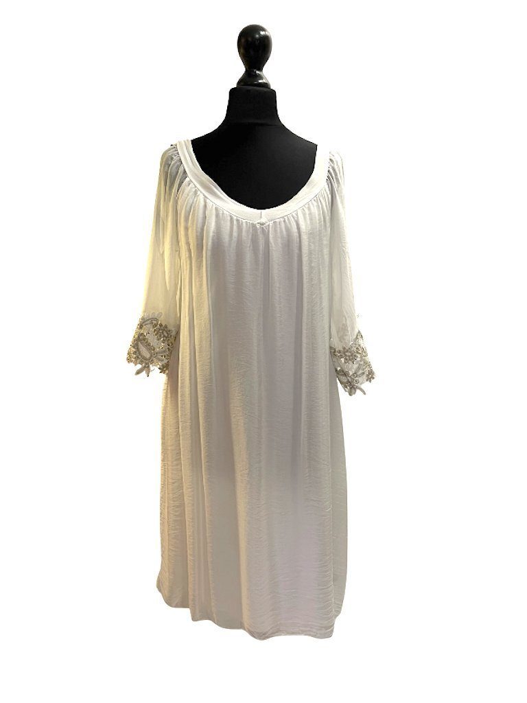 BZNA Sommerkleid Ibiza Empire Häkeldetails Seidenkleid