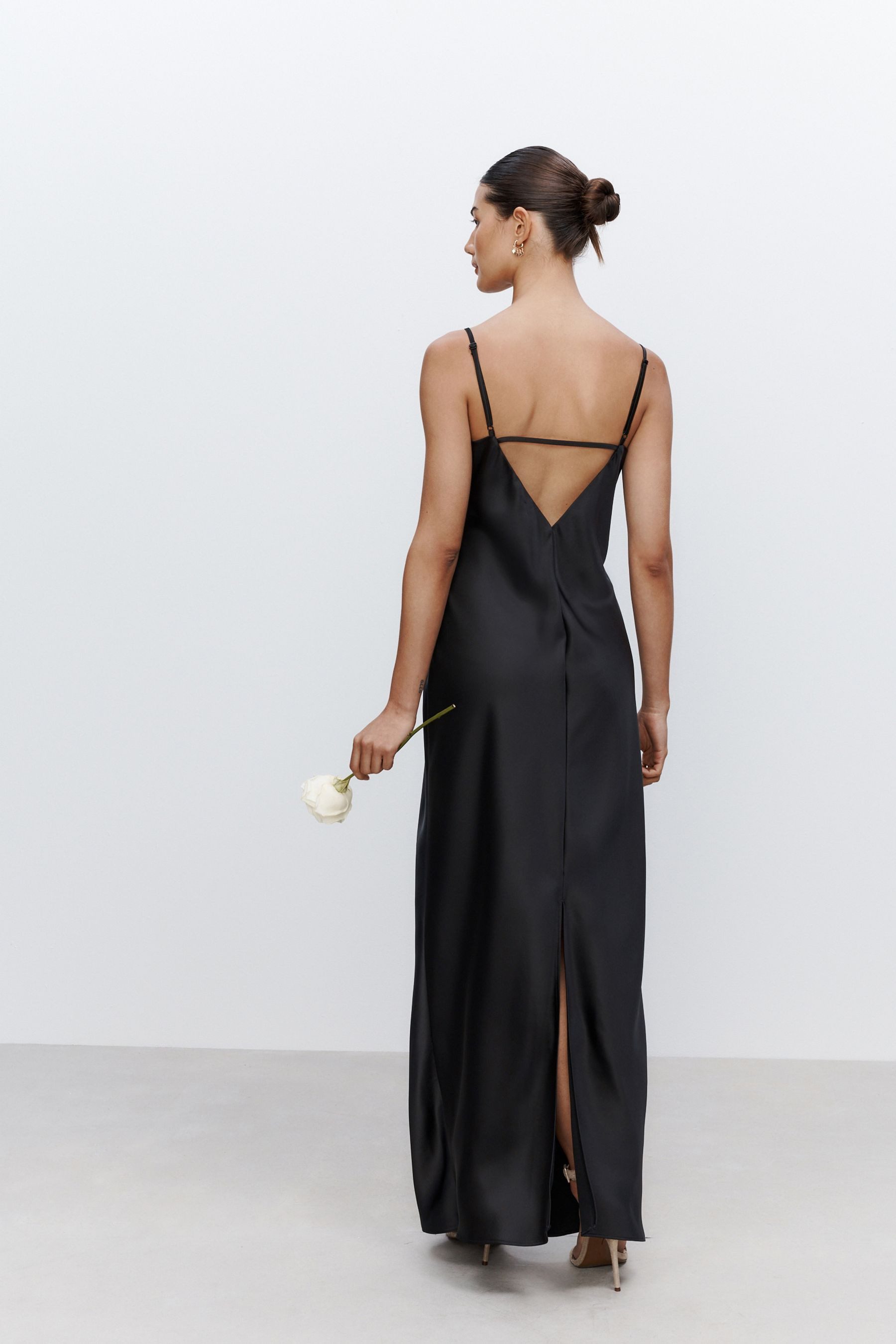 Next Satinkleid Langes Satin-Brautjungfernkleid Rückenausschnitt (1-tlg) günstig online kaufen