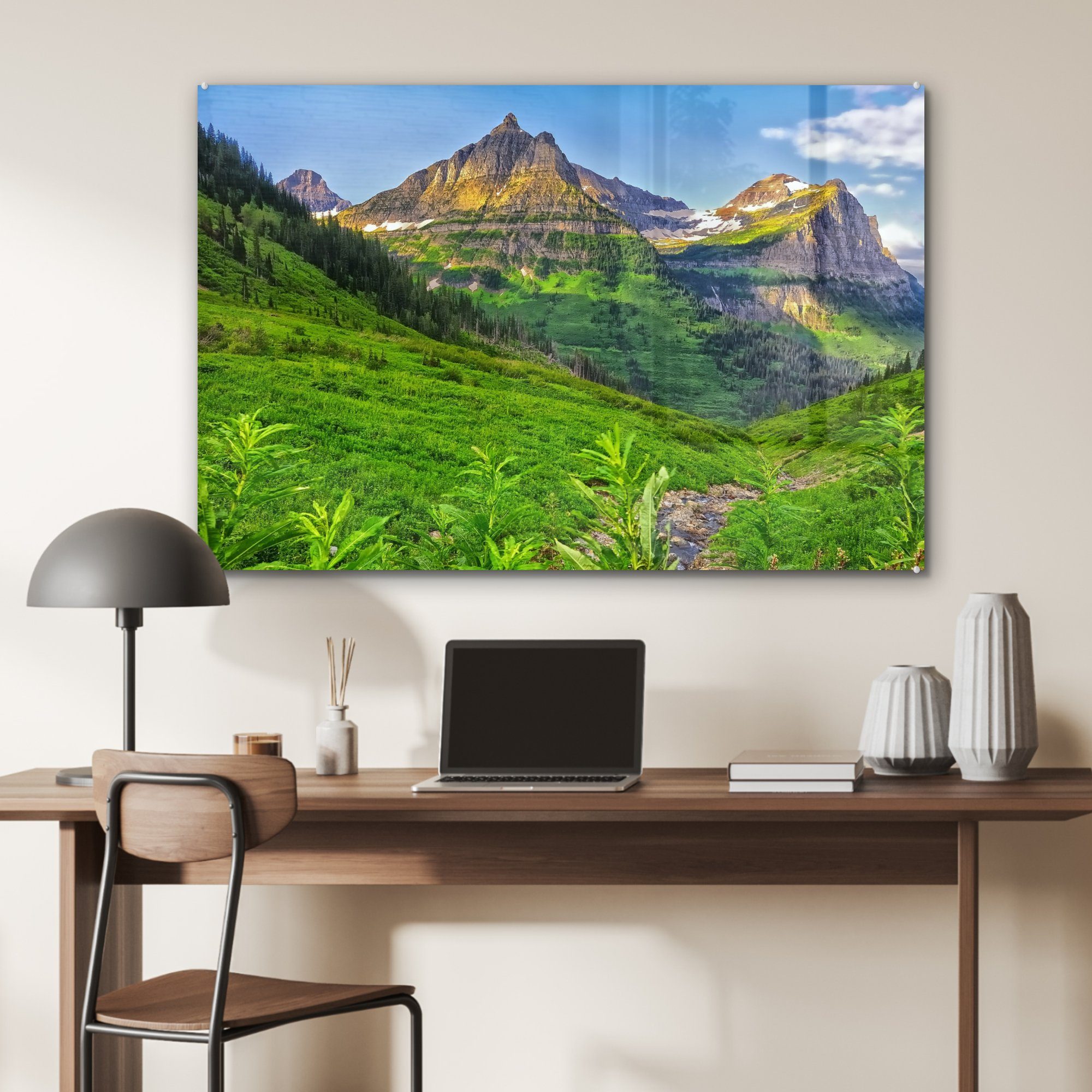 USA, Glacier National in Schlafzimmer Grün Park MuchoWow & im (1 Acrylglasbild gefärbte Wohnzimmer Berge den Acrylglasbilder St),