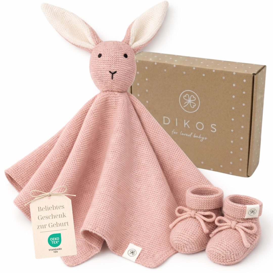 DIKOS Kuscheltuch SCHMUSE-Hase mit Söckchen 100% Bio-Baumwolle PREMIUM Geschenkset, (Strick-Set, Schnuffeltuch mit süßem Hasen - perfekt als erster Kuschelfreund), Geschenk zur Geburt, Babygeschenk, Erstausstattung Neugeborene