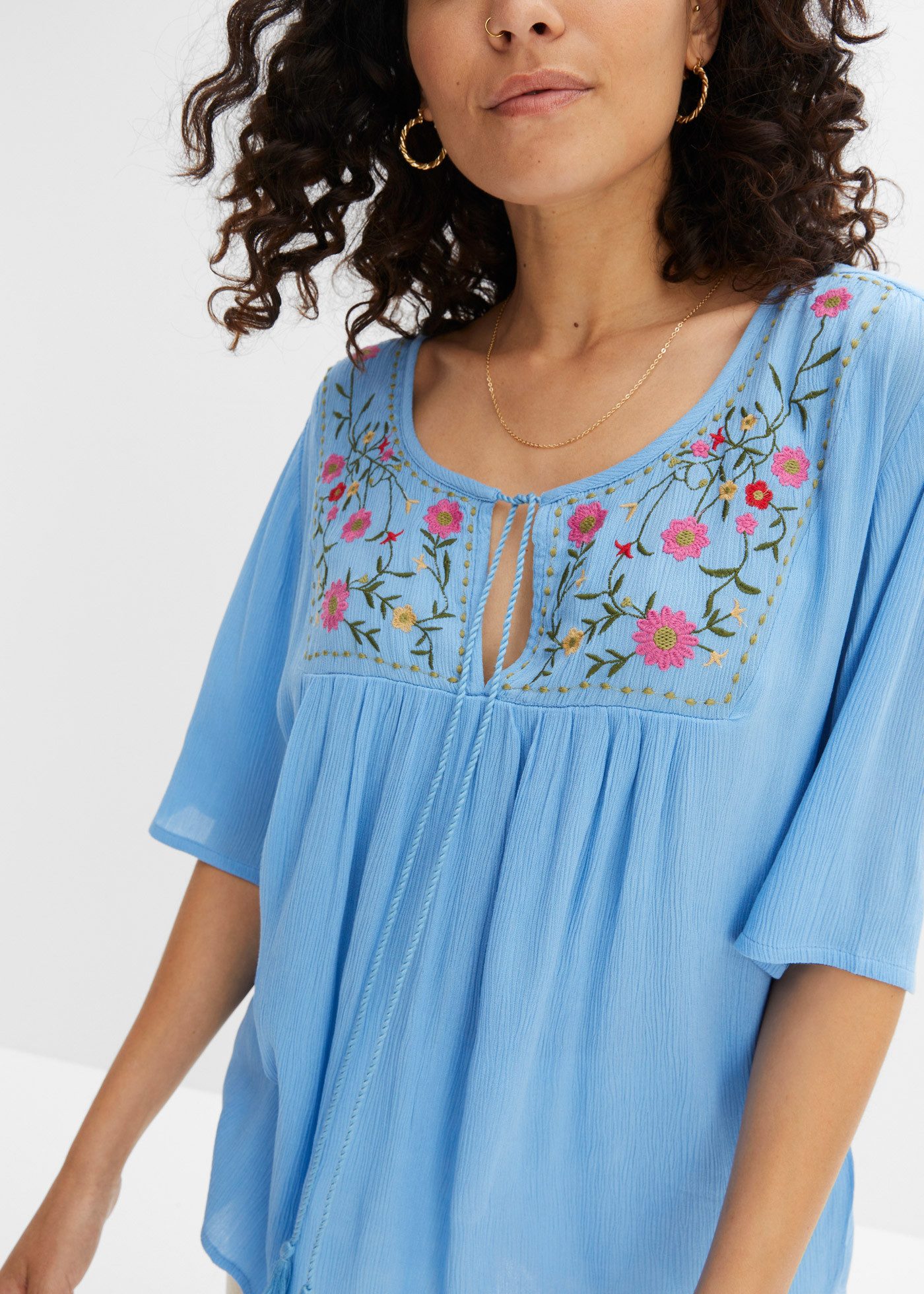 bonprix Tunika Casual Stil, A-Linie Passform, Kurzarm-Design, mit Stickerei