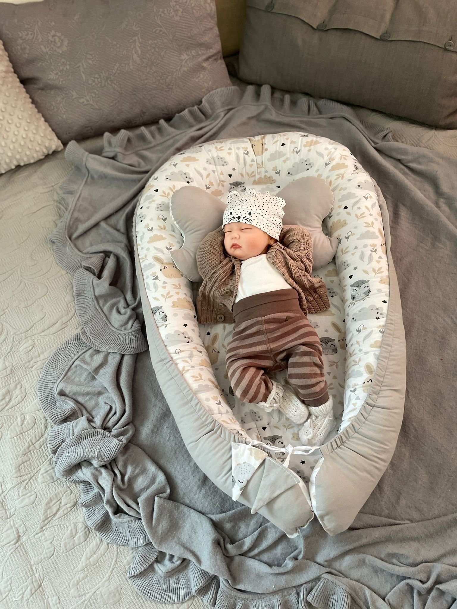 Loolay Bettnestchen BIO BAUMWOLLE BABYNEST Babykokon Neugeborene Babyaustattung SET, (4 Jahreszeiten Kuschelnest Reisebett SOLO/ o. im Premium SETS, 2-tlg., MUS – Bild 4 von 5