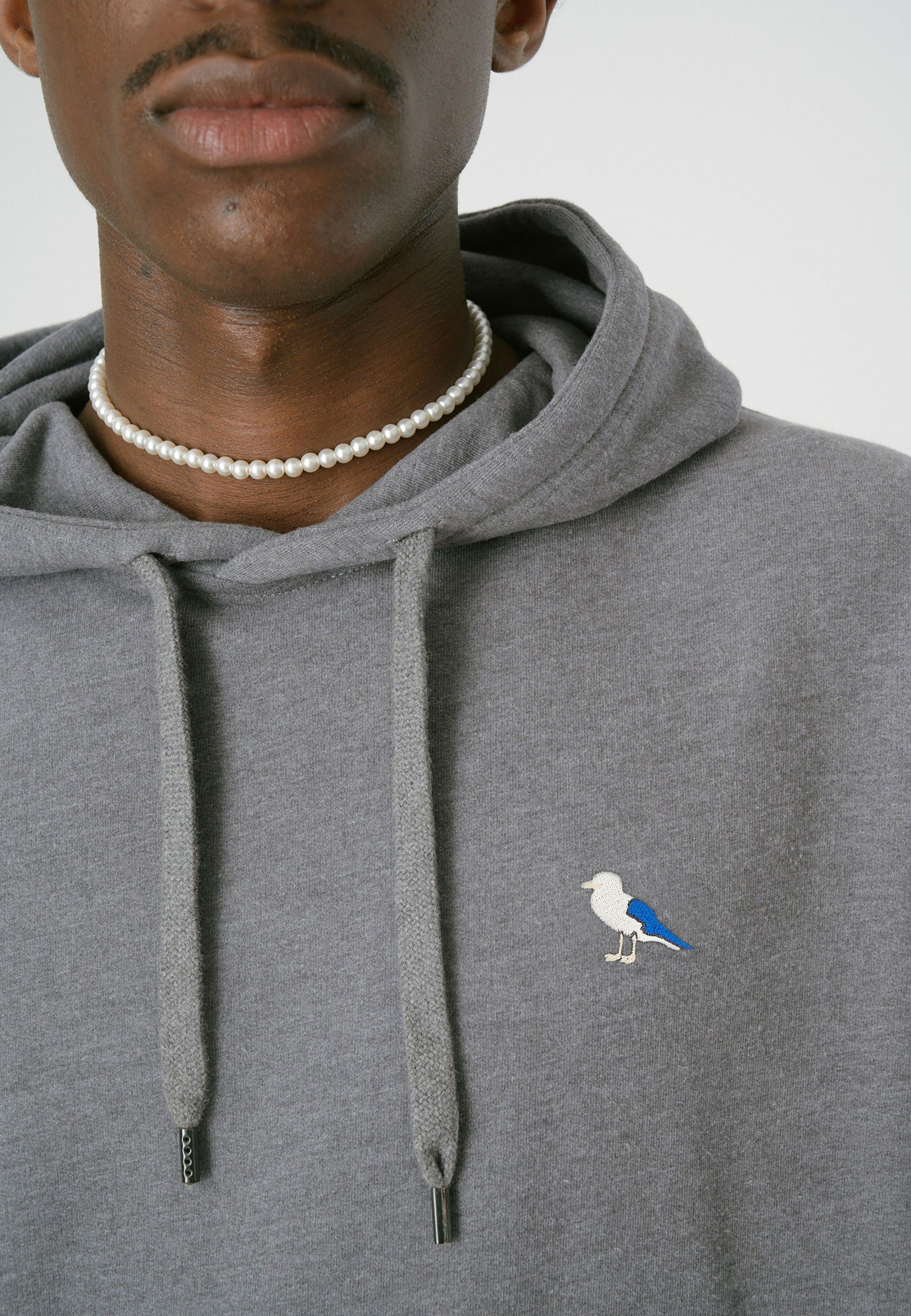 Cleptomanicx Kapuzensweatshirt Hooded Embro Gull dunkelgrau im (1-tlg) Design klassischen 2