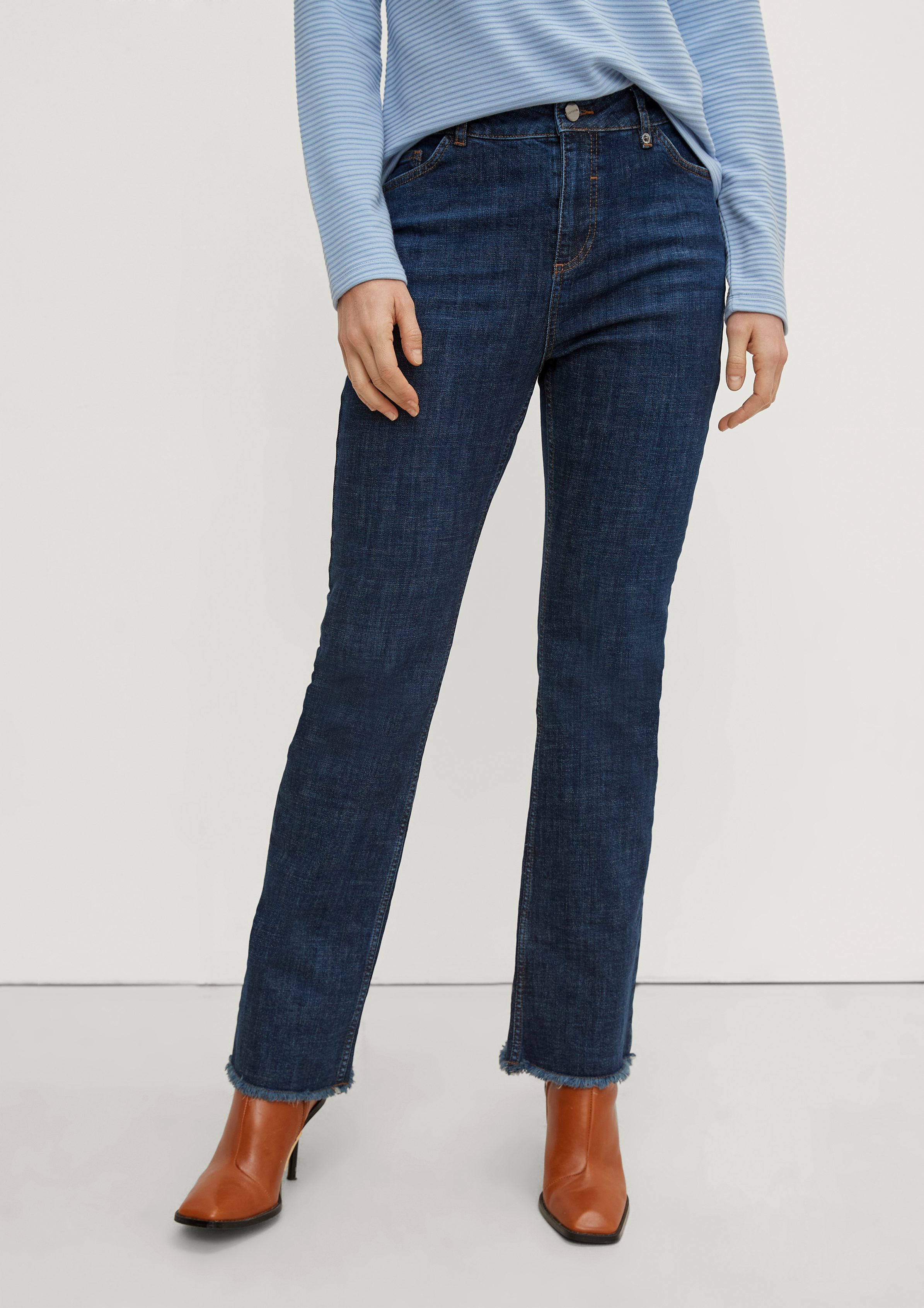 Comma 5-Pocket-Jeans Slim: Flared crop leg-Jeans Waschung