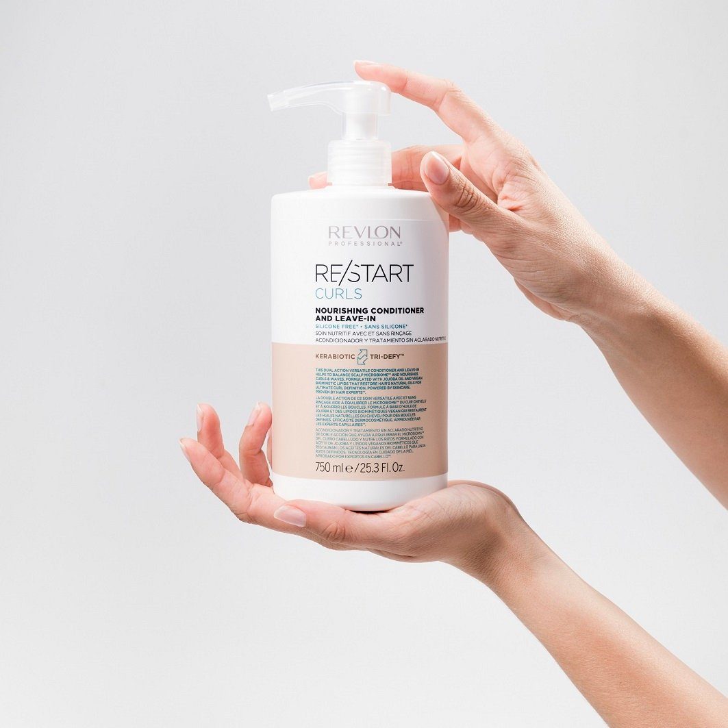 REVLON PROFESSIONAL Haarspülung RE/START CURLS NOURISHING CONDITIONER AND LEAVE-IN, Pflegt und spendet Feuchtigkeit für eine langanhaltende Locken.
