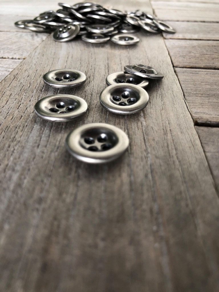Hartmann-Knöpfe Knopf 10 Stück stabile Hosenknöpfe Jeans 4 Loch Metall Knöpfe silber 18mm